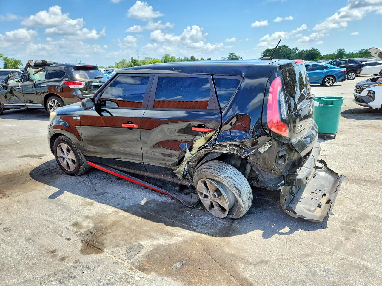 2015 Kia Soul Base Black vin: KNDJN2A25F7158285