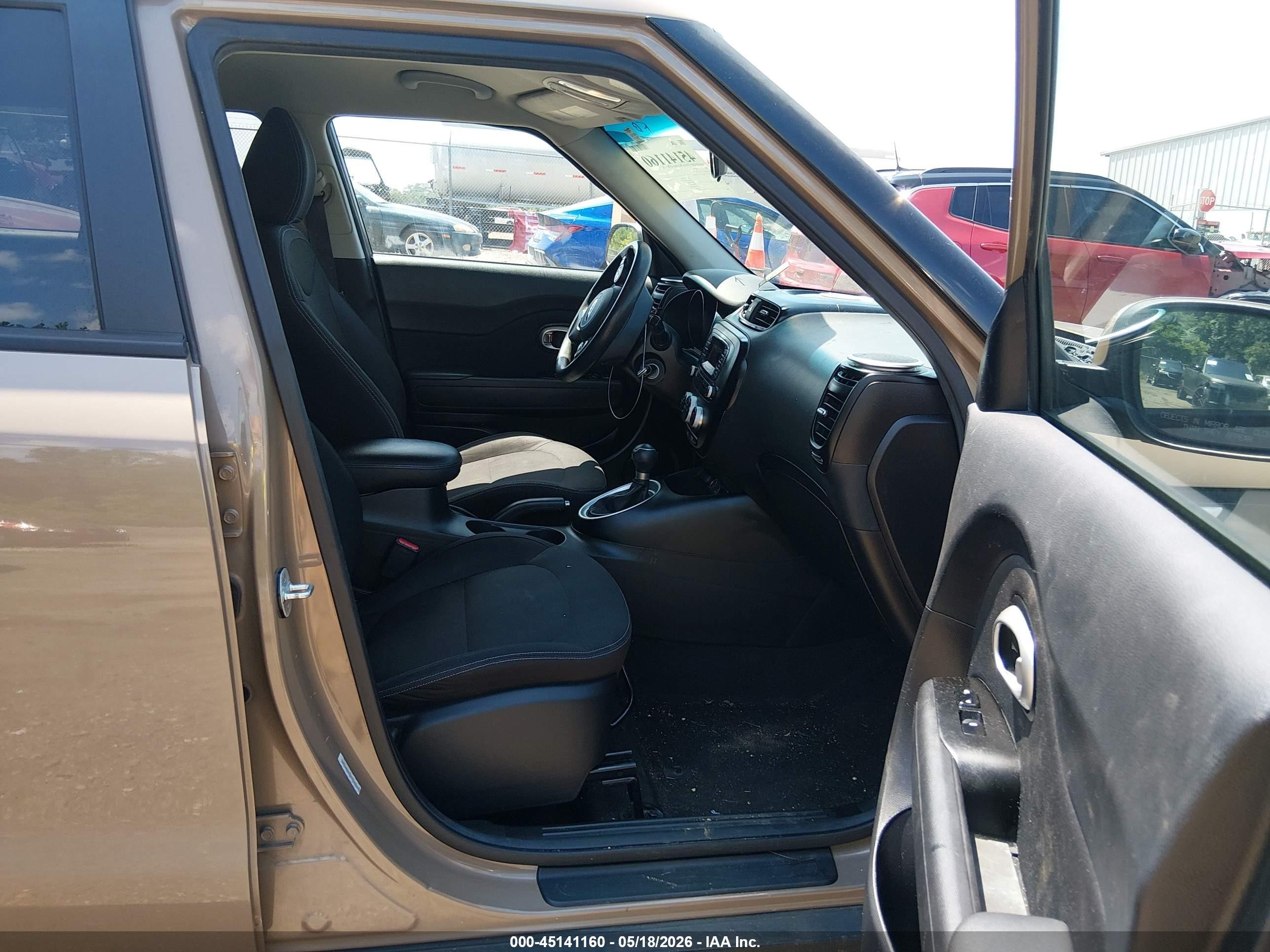 2015 Kia Soul   Brown vin: KNDJN2A25F7174616
