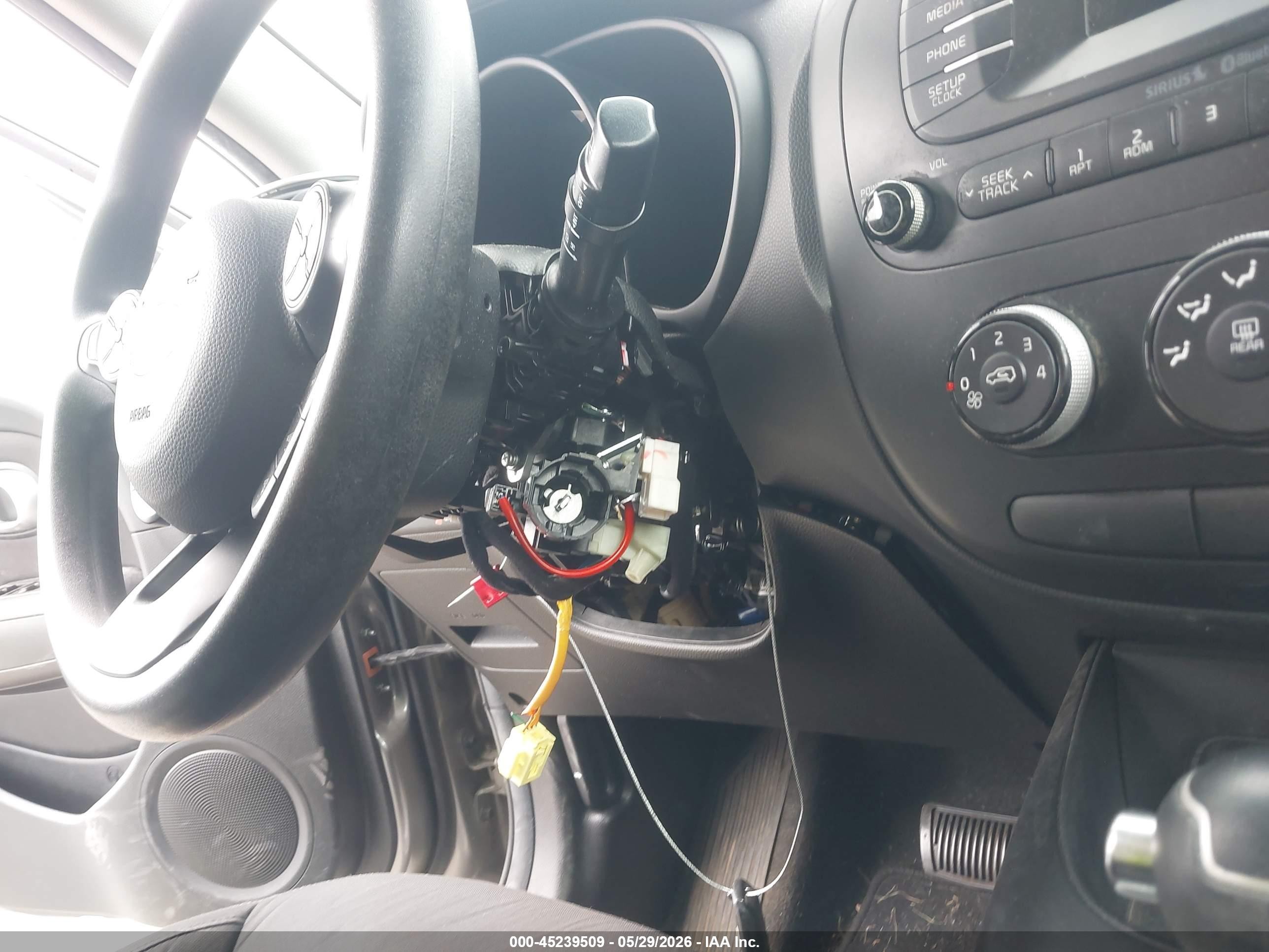 2015 Kia Soul   Gray vin: KNDJN2A25F7203371