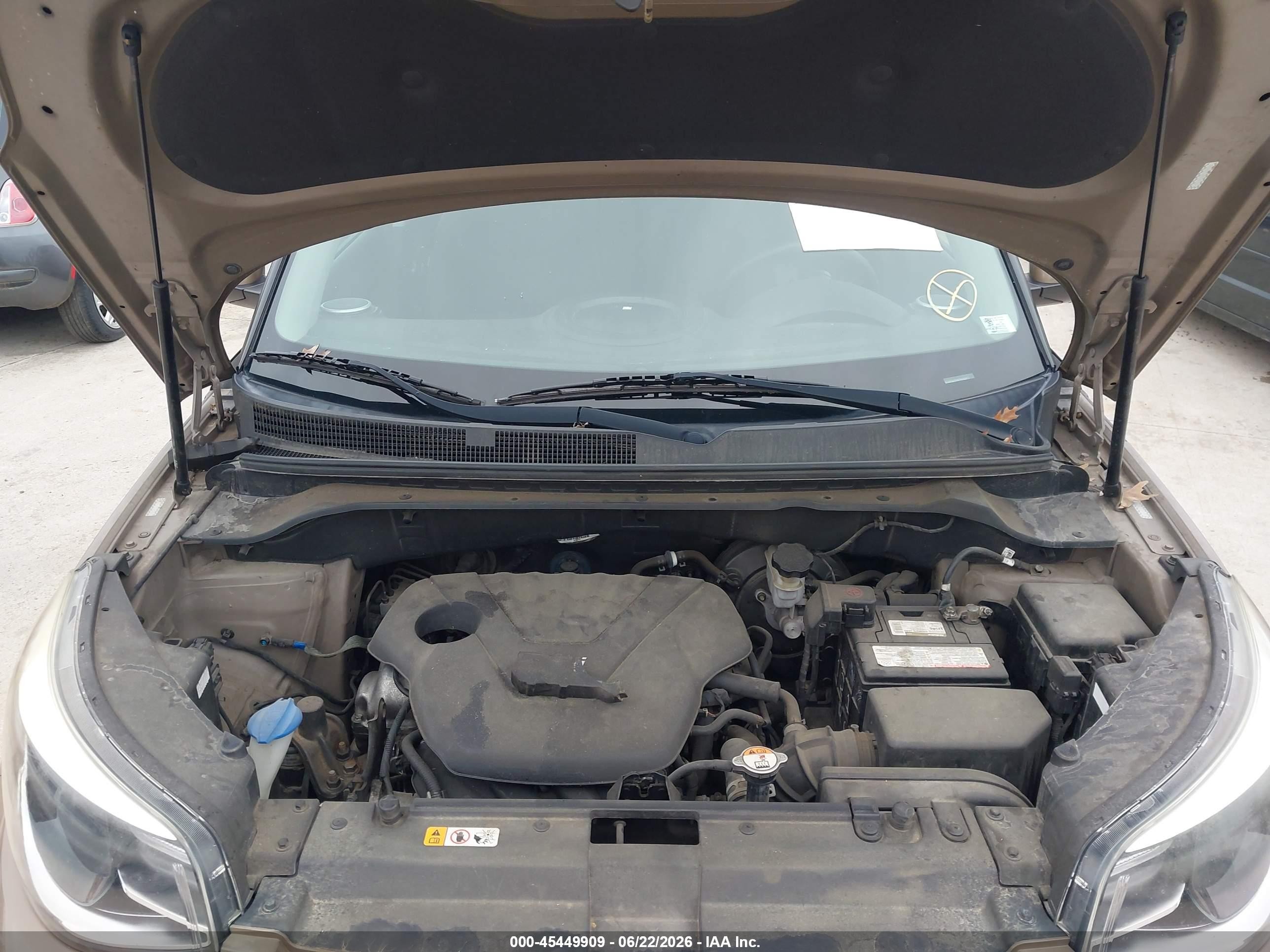 2015 Kia Soul   Brown vin: KNDJN2A25F7222941
