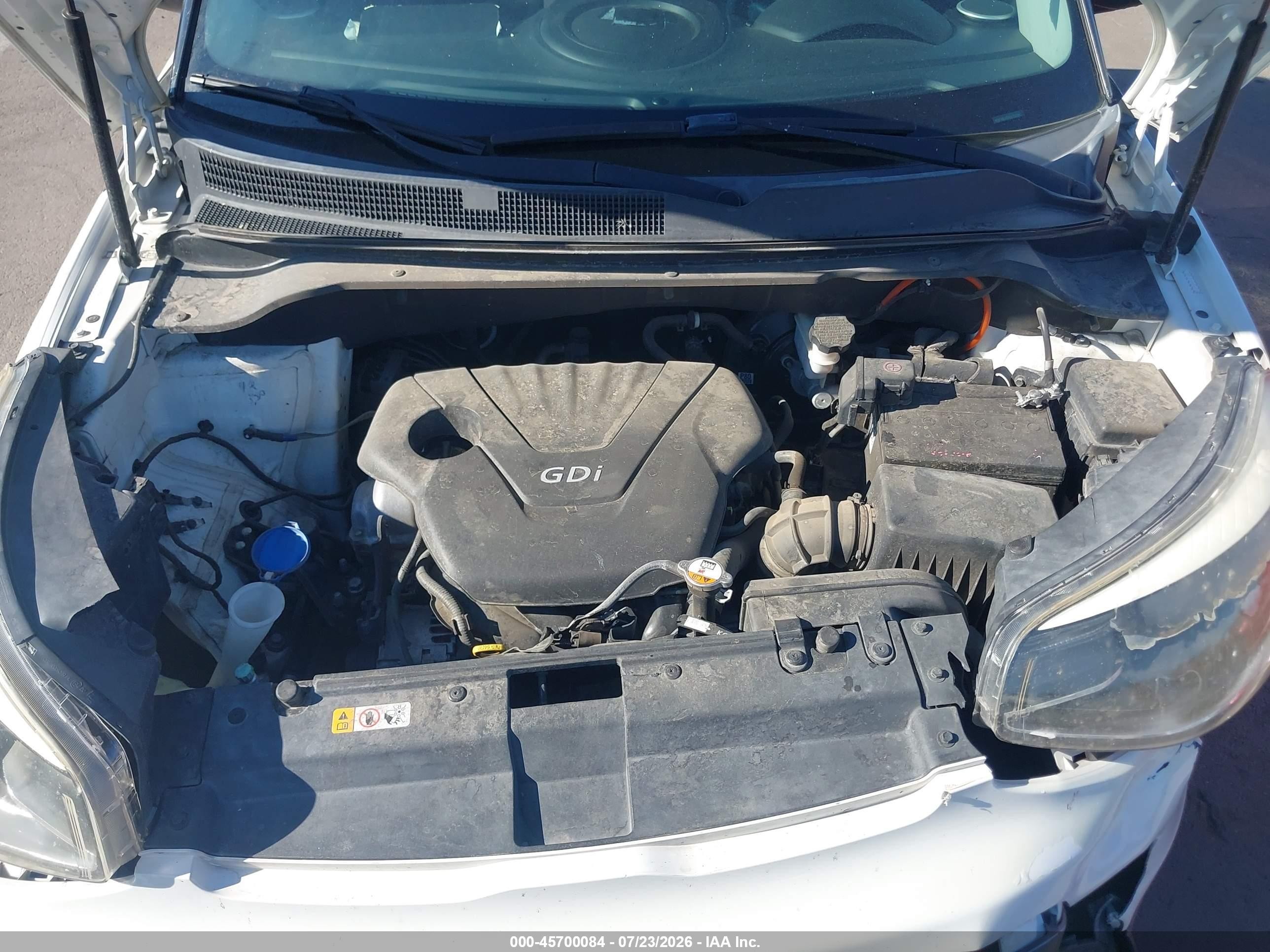 2015 Kia Soul   White vin: KNDJN2A25F7223880