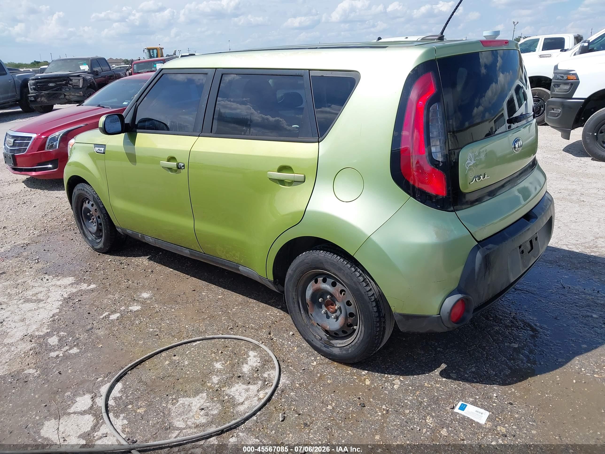 2015 Kia Soul   Green vin: KNDJN2A25F7775217