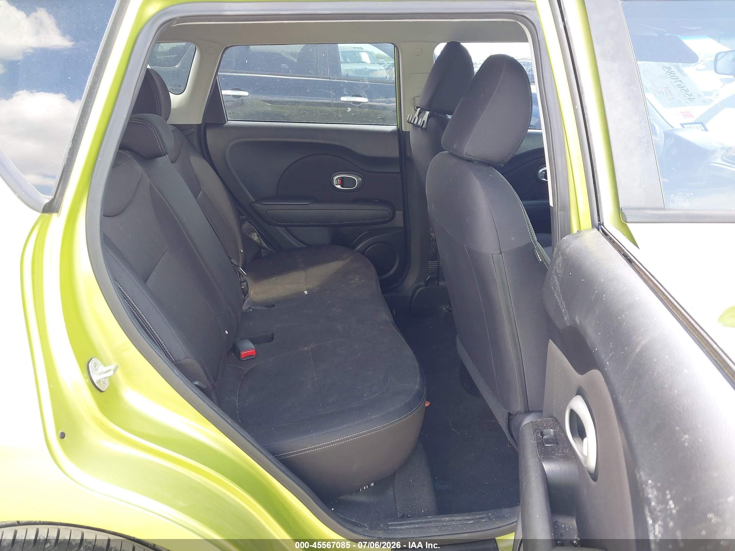 2015 Kia Soul   Green vin: KNDJN2A25F7775217