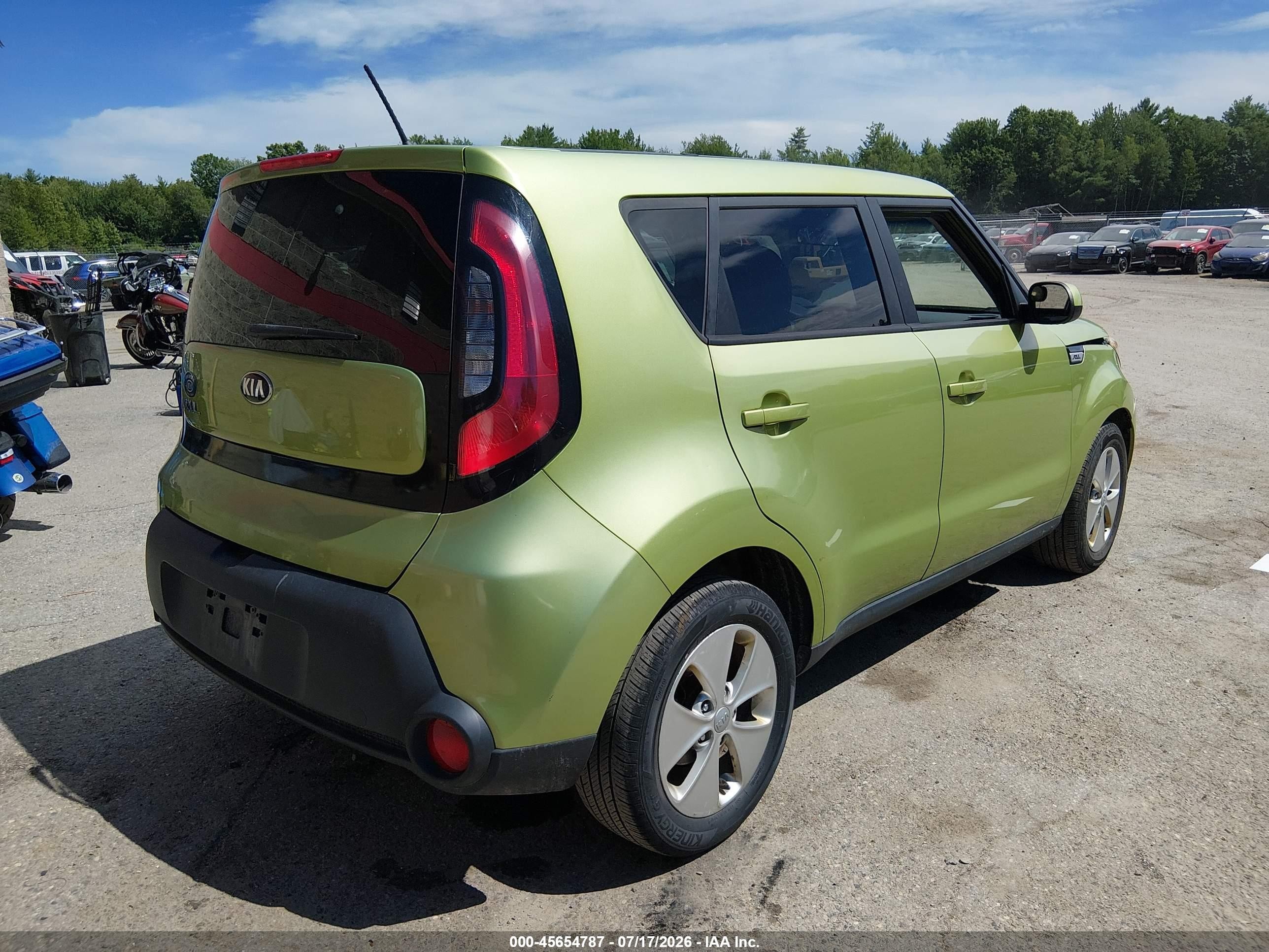 2015 Kia Soul   Green vin: KNDJN2A25F7776562