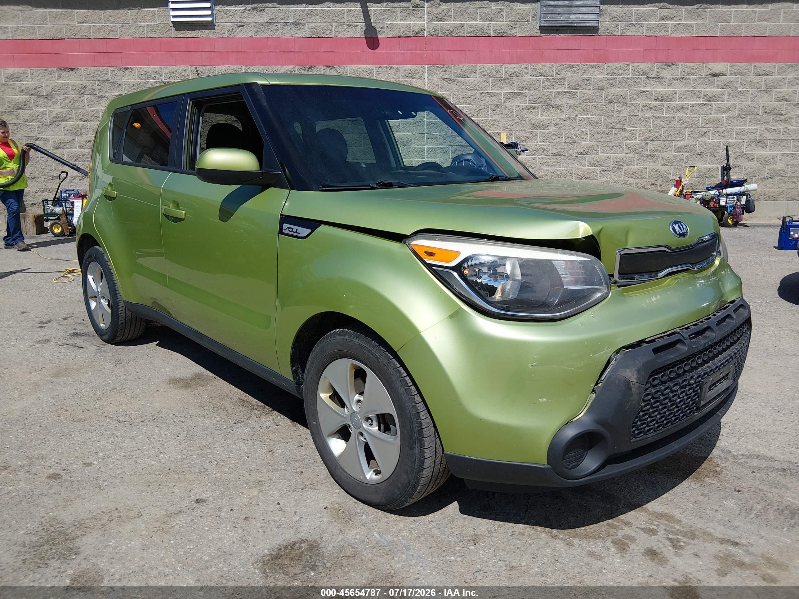 2015 Kia Soul   Green vin: KNDJN2A25F7776562