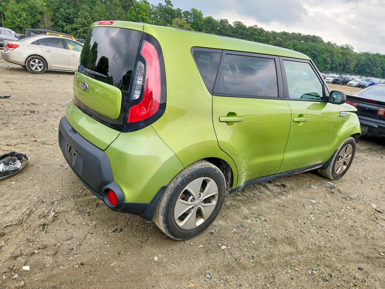 2015 Kia Soul Base Green vin: KNDJN2A25F7790929