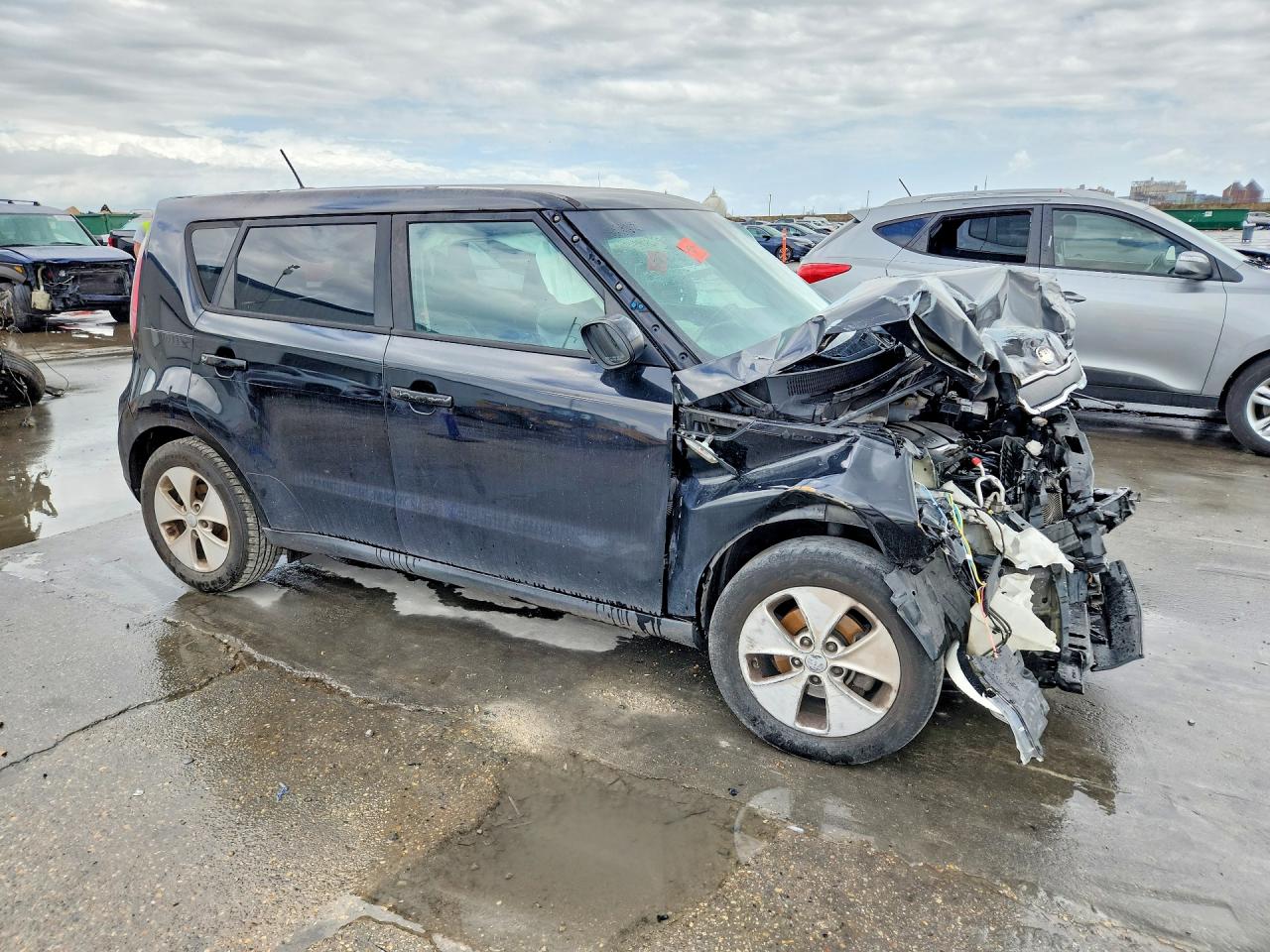 2014 Kia Soul Base Black vin: KNDJN2A26E7021998