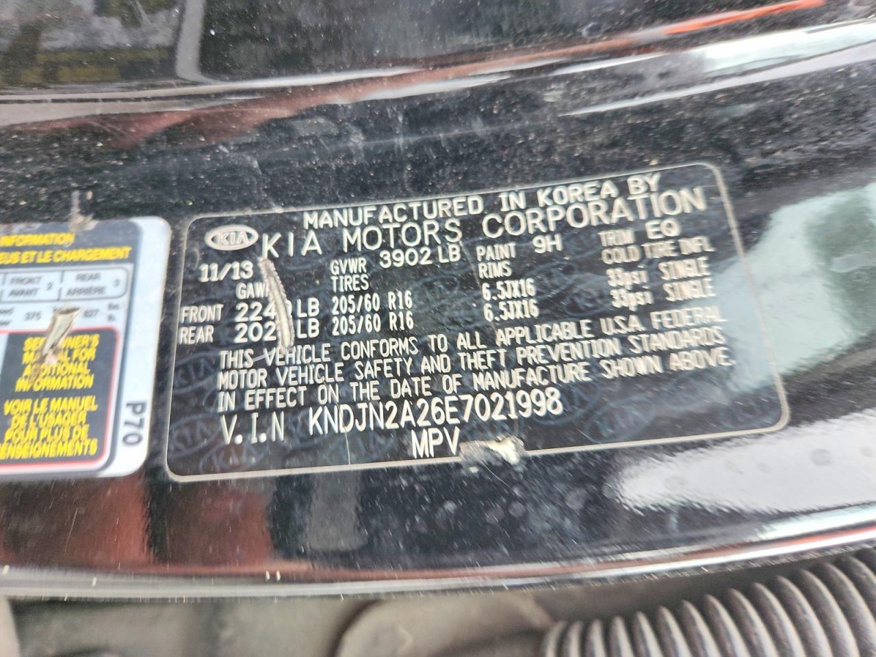 2014 Kia Soul Base Black vin: KNDJN2A26E7021998