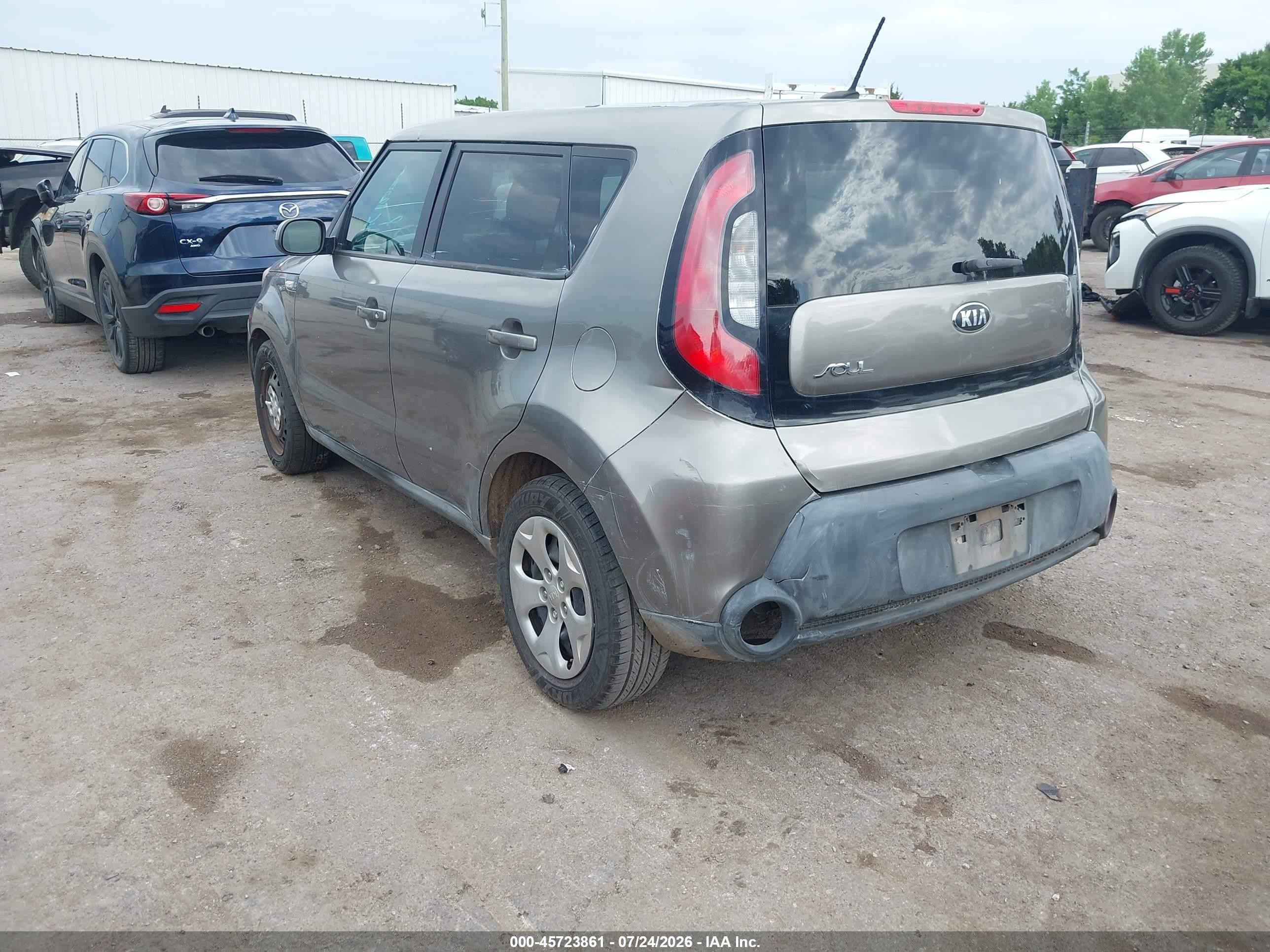 2014 Kia Soul   Silver vin: KNDJN2A26E7043631