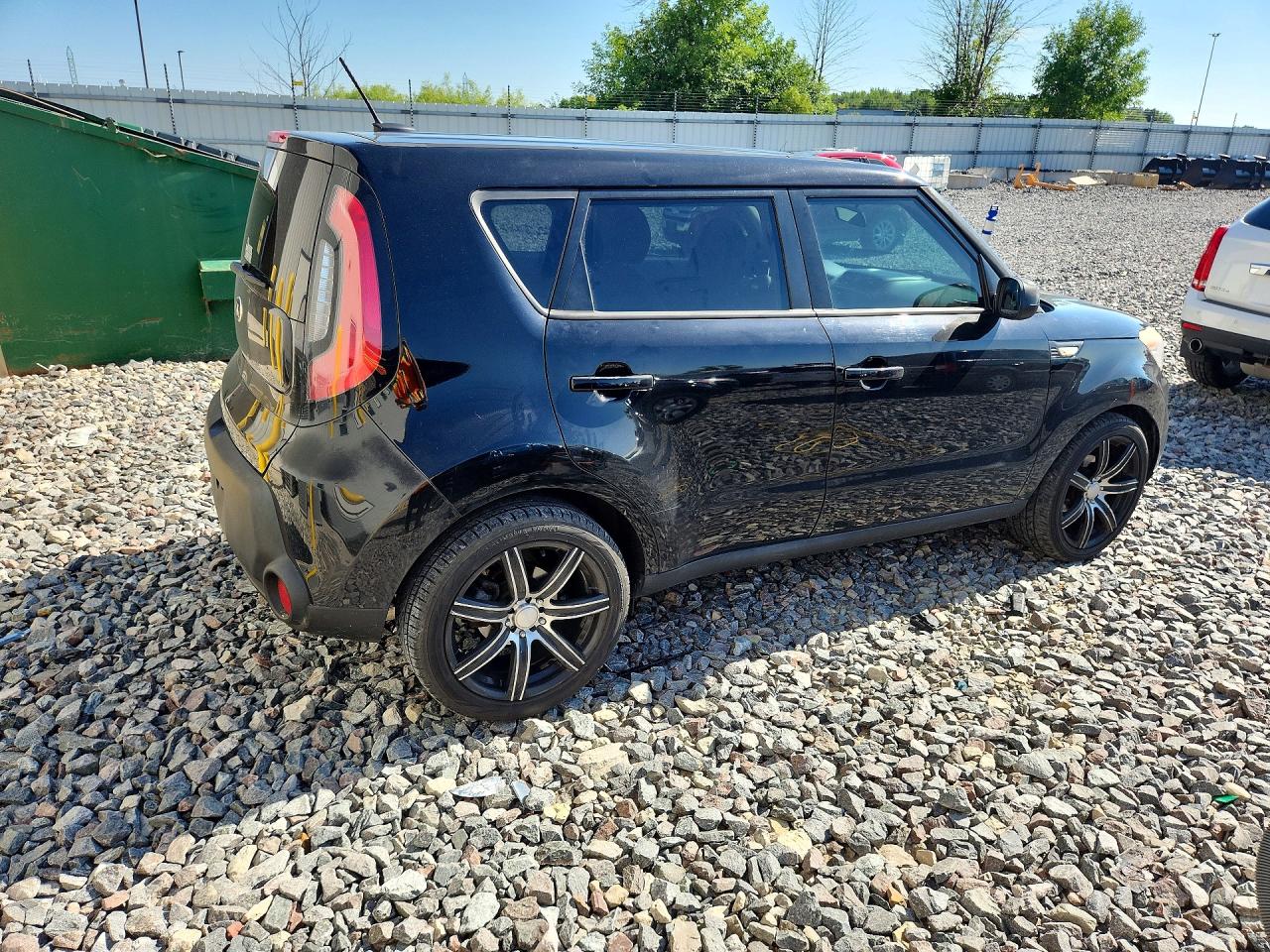 2014 Kia Soul Base Black vin: KNDJN2A26E7096202
