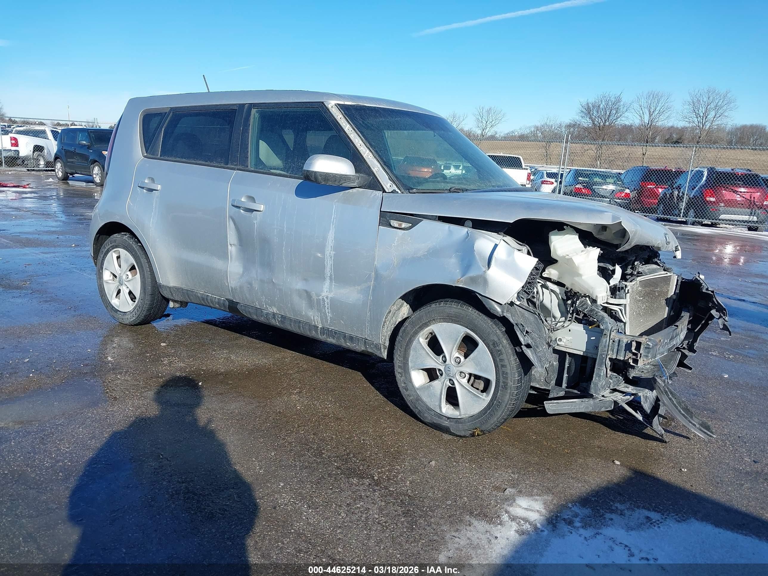2014 Kia Soul   Gray vin: KNDJN2A26E7704025
