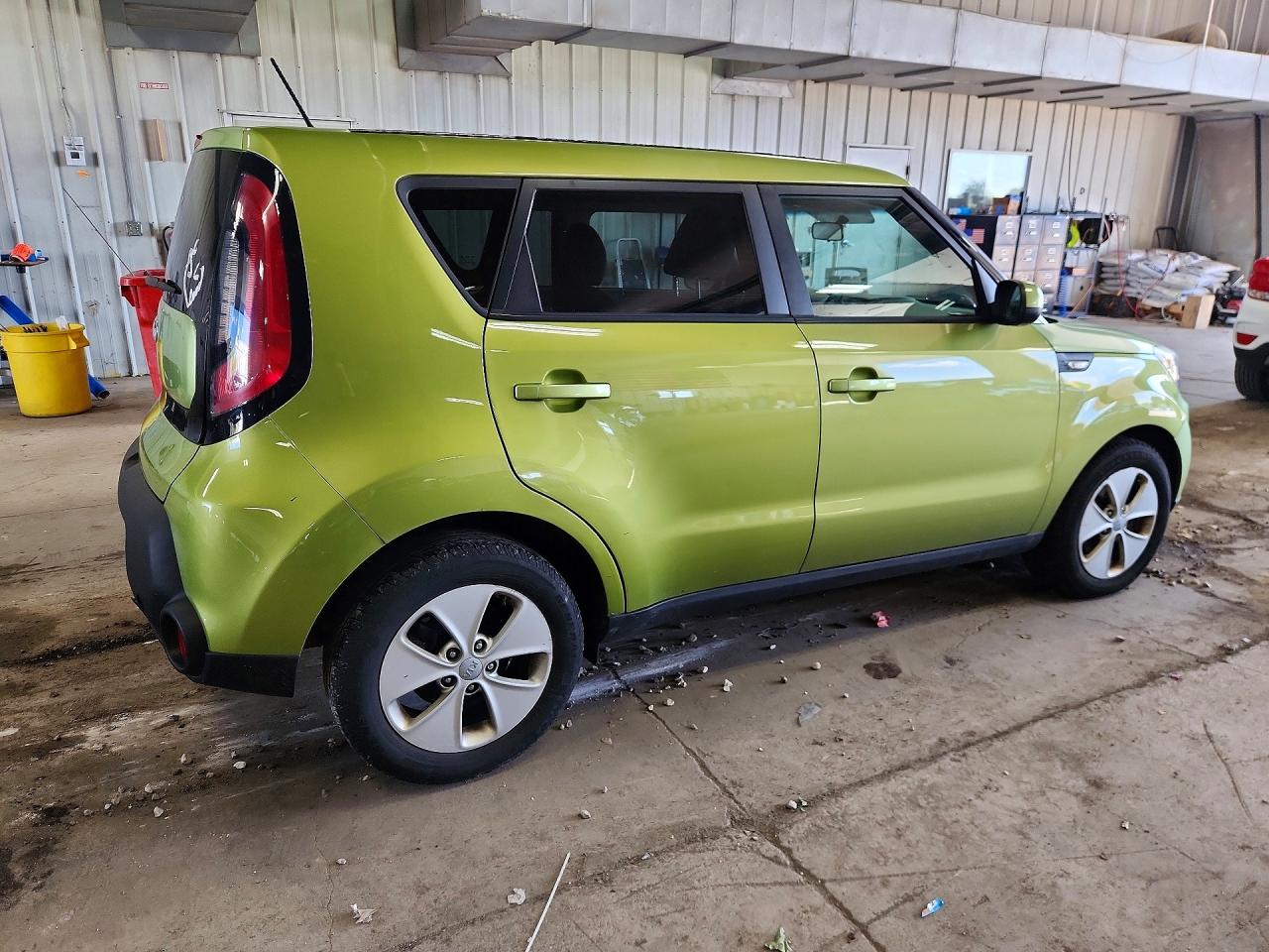 2014 Kia Soul Base Green vin: KNDJN2A26E7712190