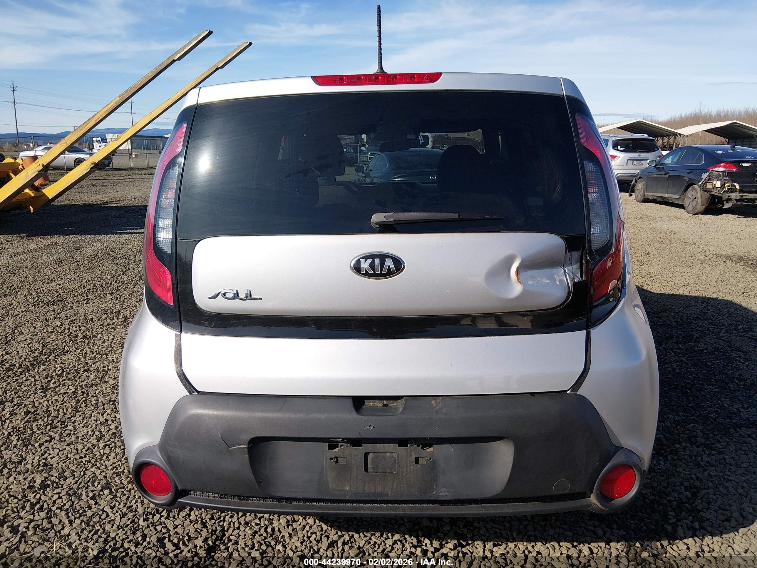 2014 Kia Soul   Silver vin: KNDJN2A26E7713646