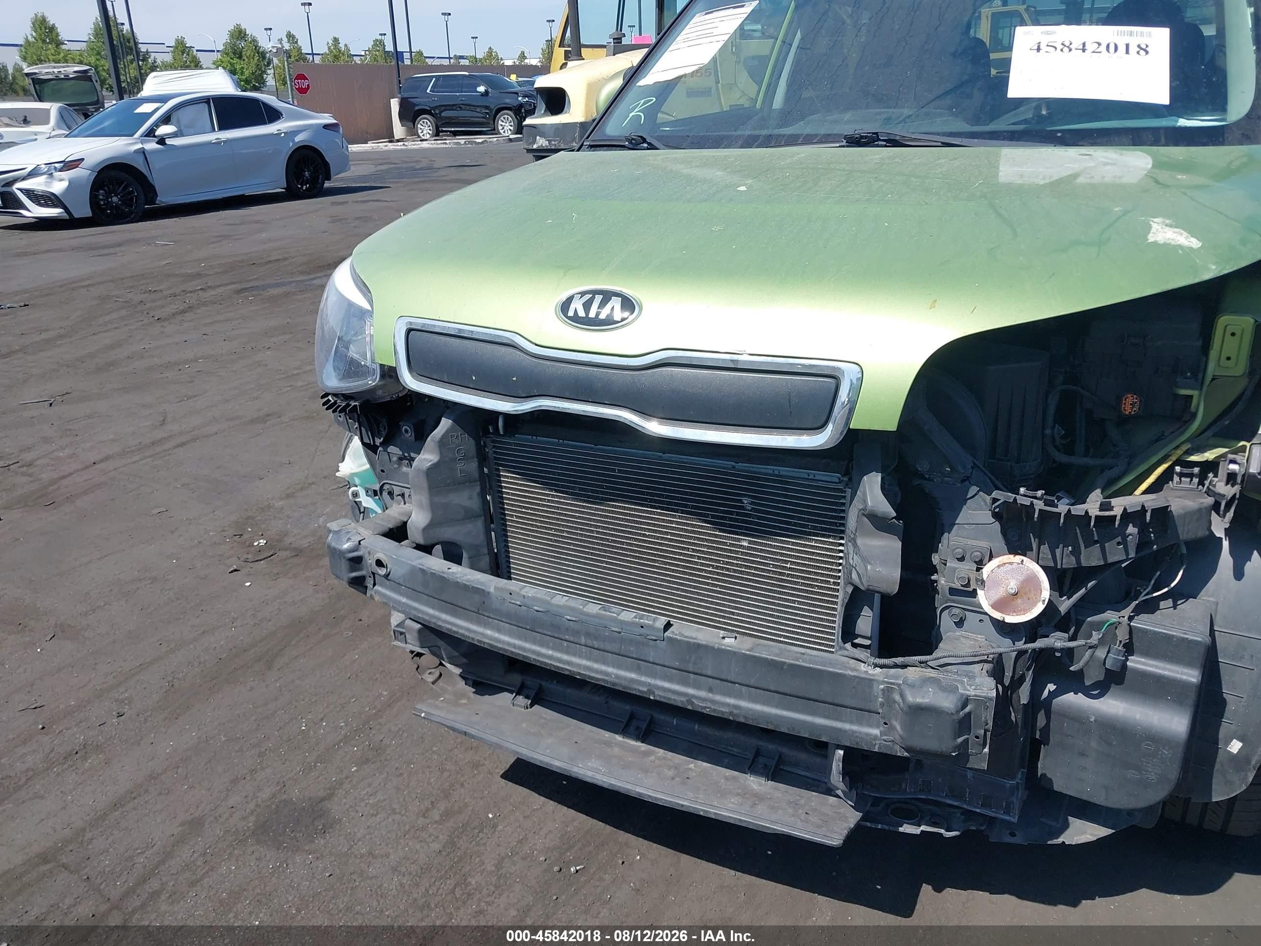 2014 Kia Soul   Зеленый vin: KNDJN2A26E7729491