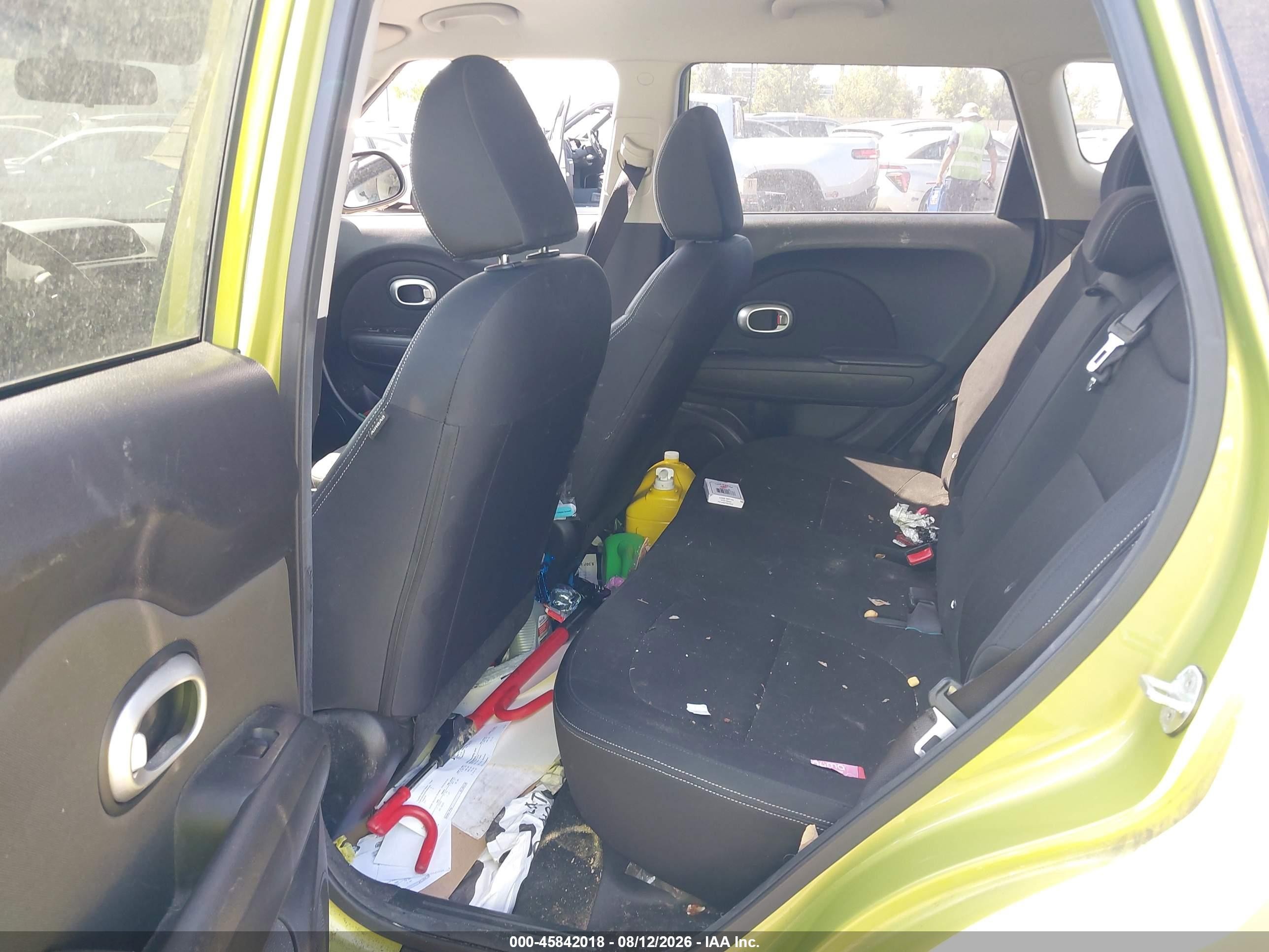 2014 Kia Soul   Зеленый vin: KNDJN2A26E7729491