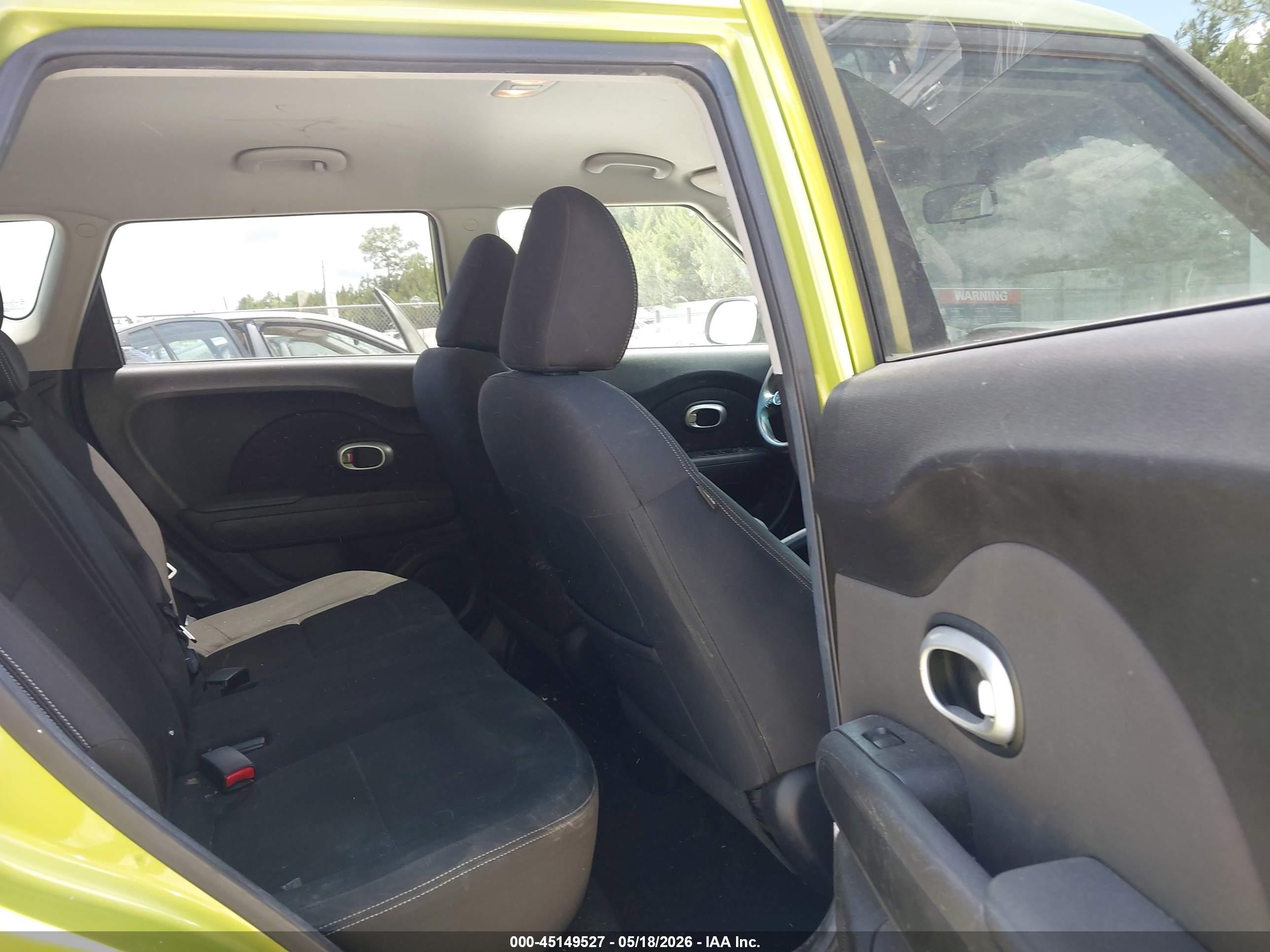 2014 Kia Soul   Green vin: KNDJN2A26E7736022