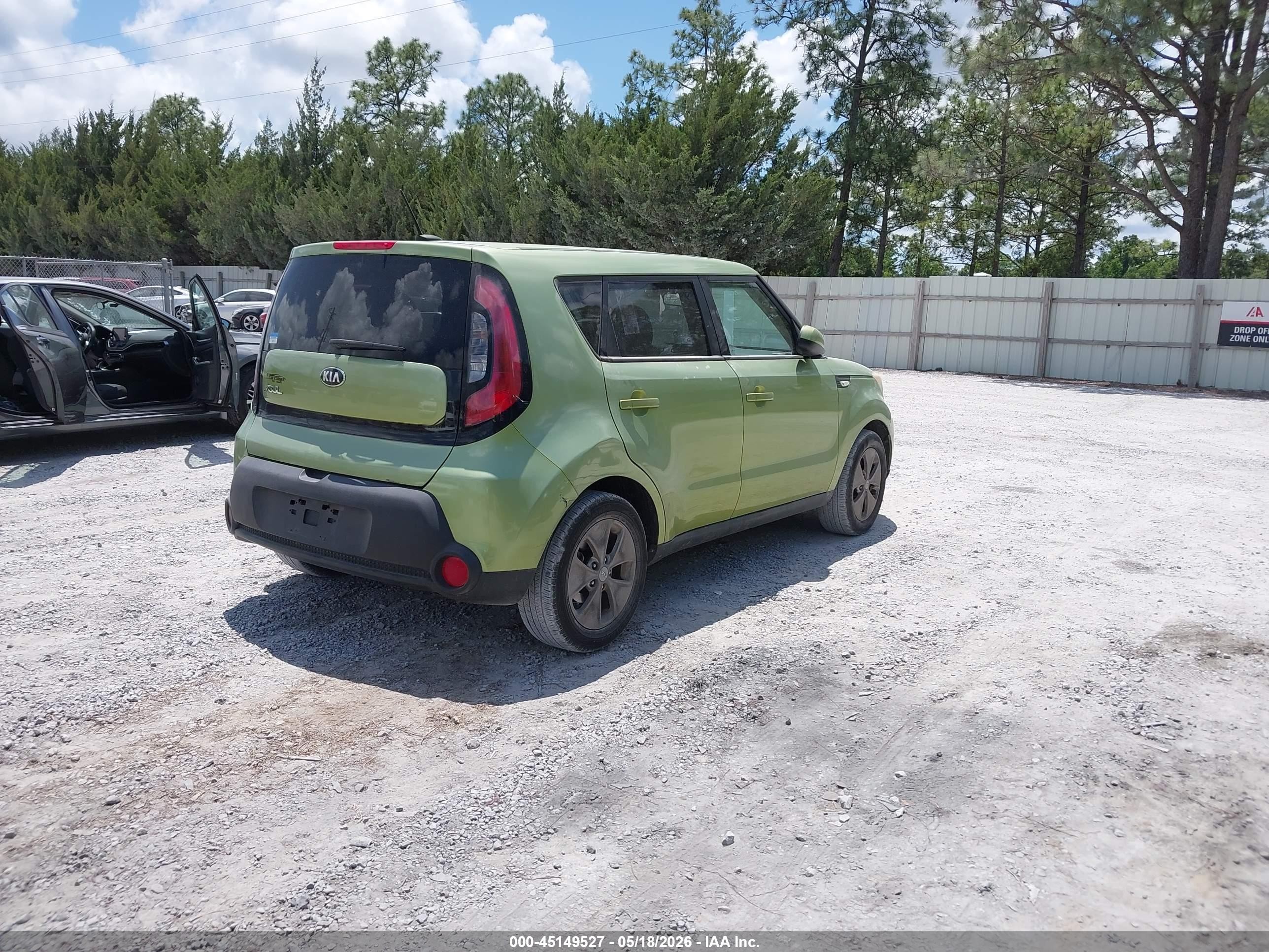 2014 Kia Soul   Green vin: KNDJN2A26E7736022