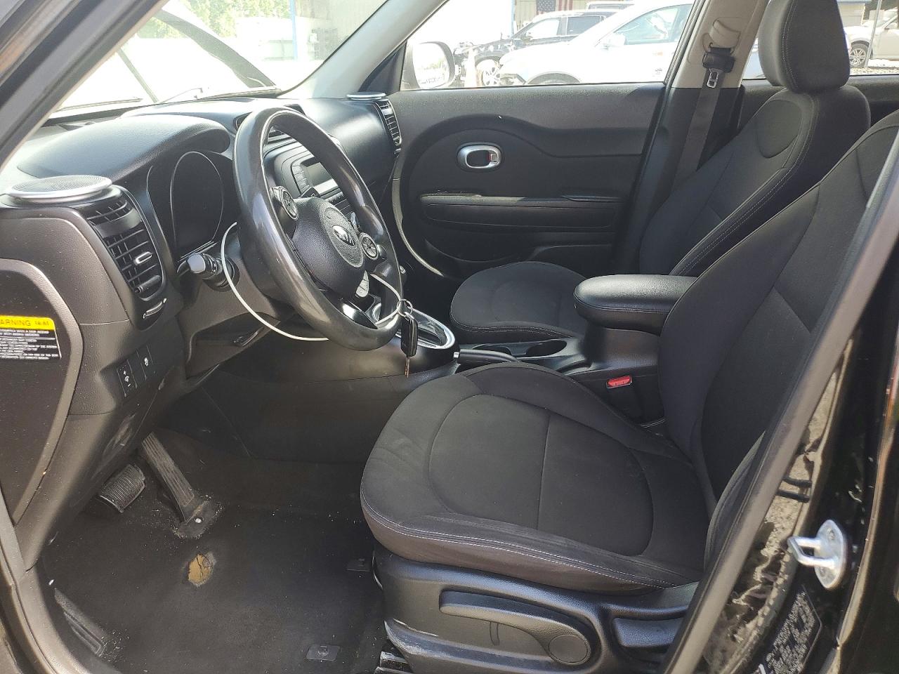 2015 Kia Soul Base Black vin: KNDJN2A26F7127871