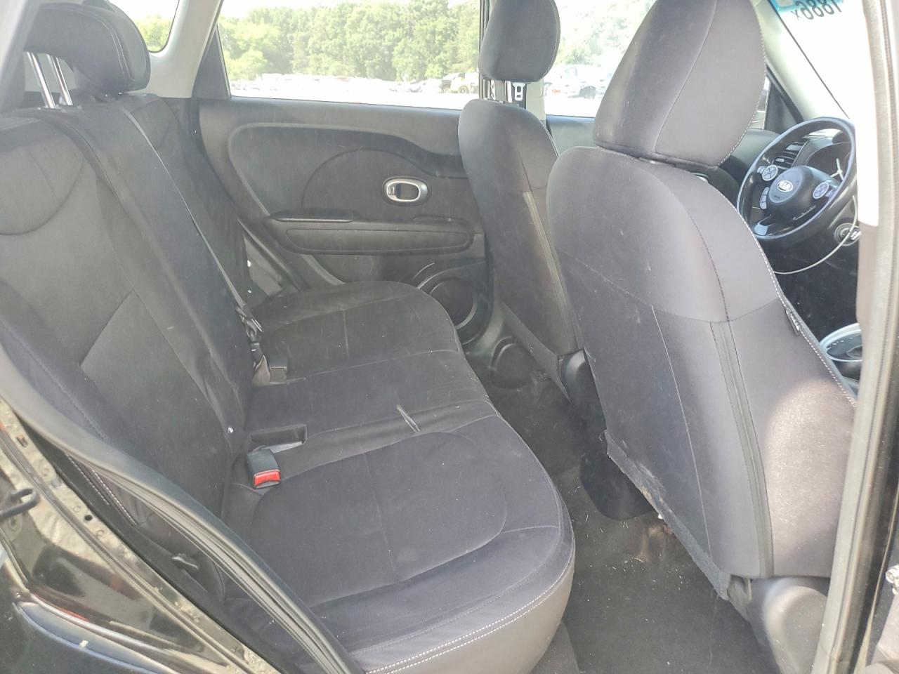 2015 Kia Soul Base Black vin: KNDJN2A26F7127871