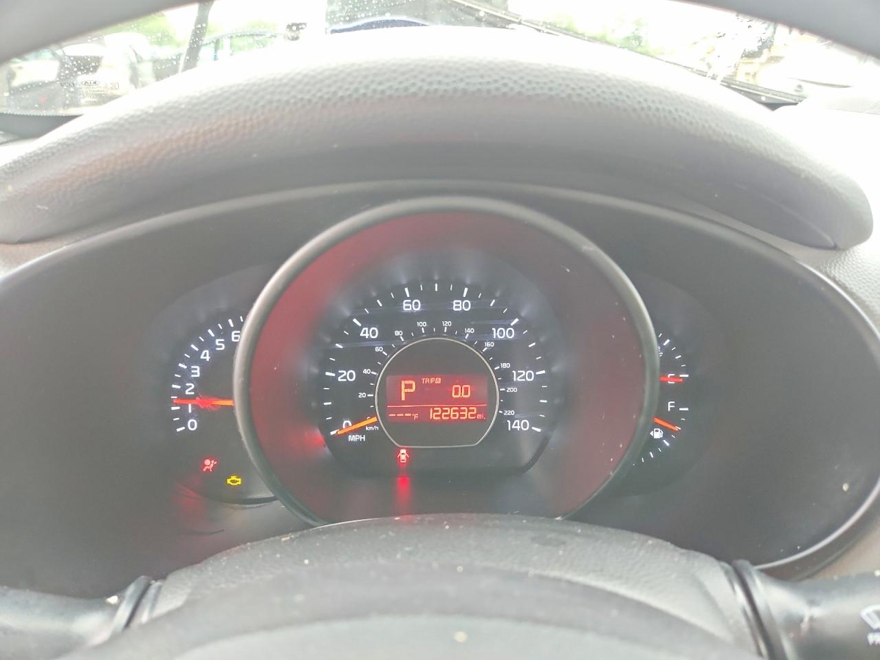 2015 Kia Soul Base Silver vin: KNDJN2A26F7128650