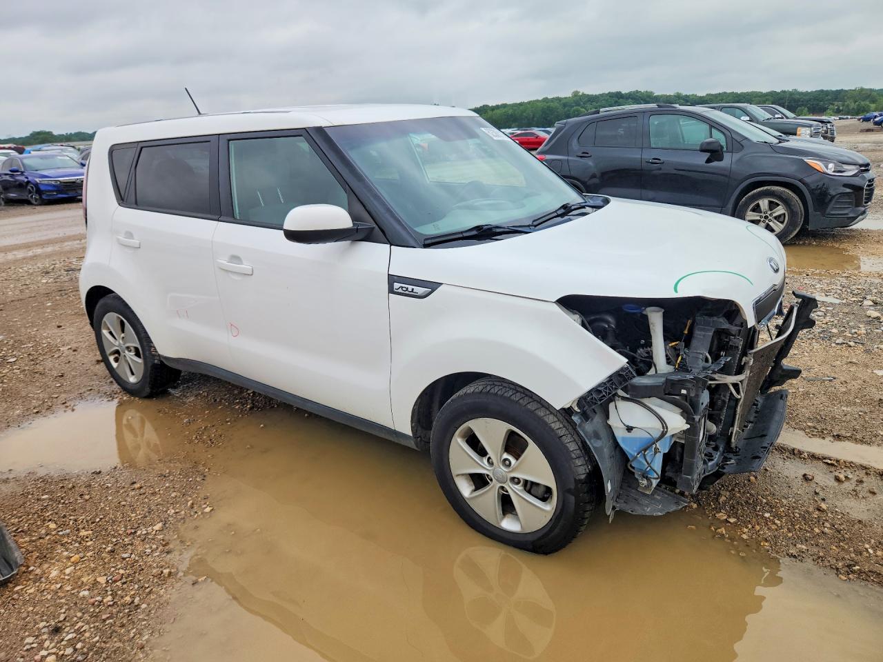 2015 Kia Soul Base White vin: KNDJN2A26F7147375