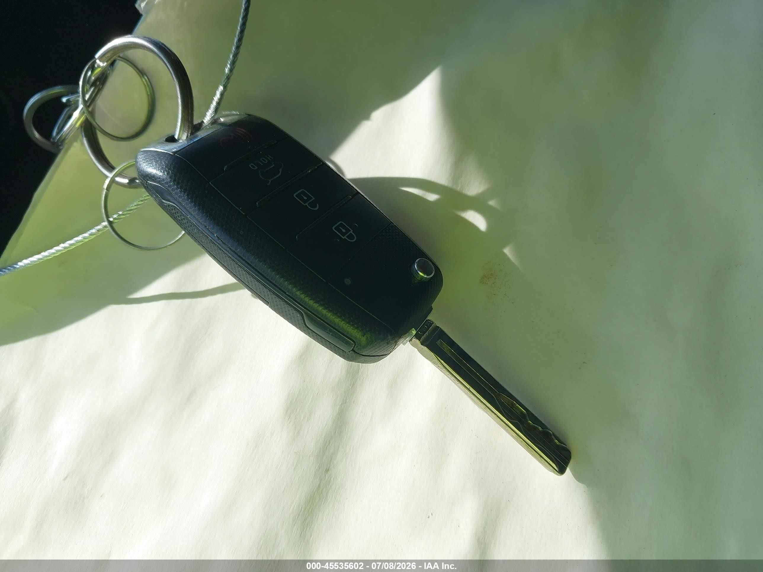 2015 Kia Soul   White vin: KNDJN2A26F7149532