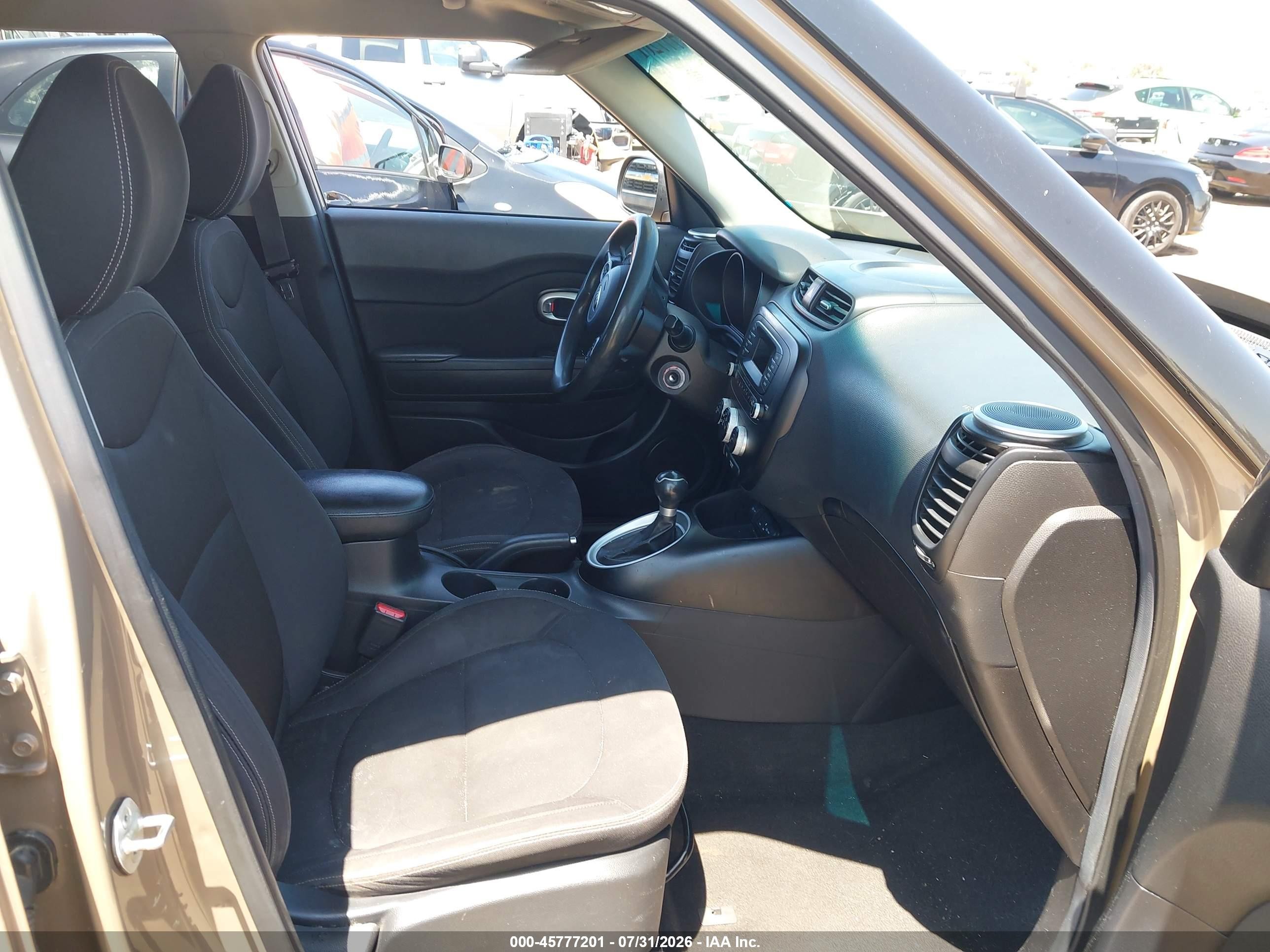 2015 Kia Soul   Brown vin: KNDJN2A26F7151989