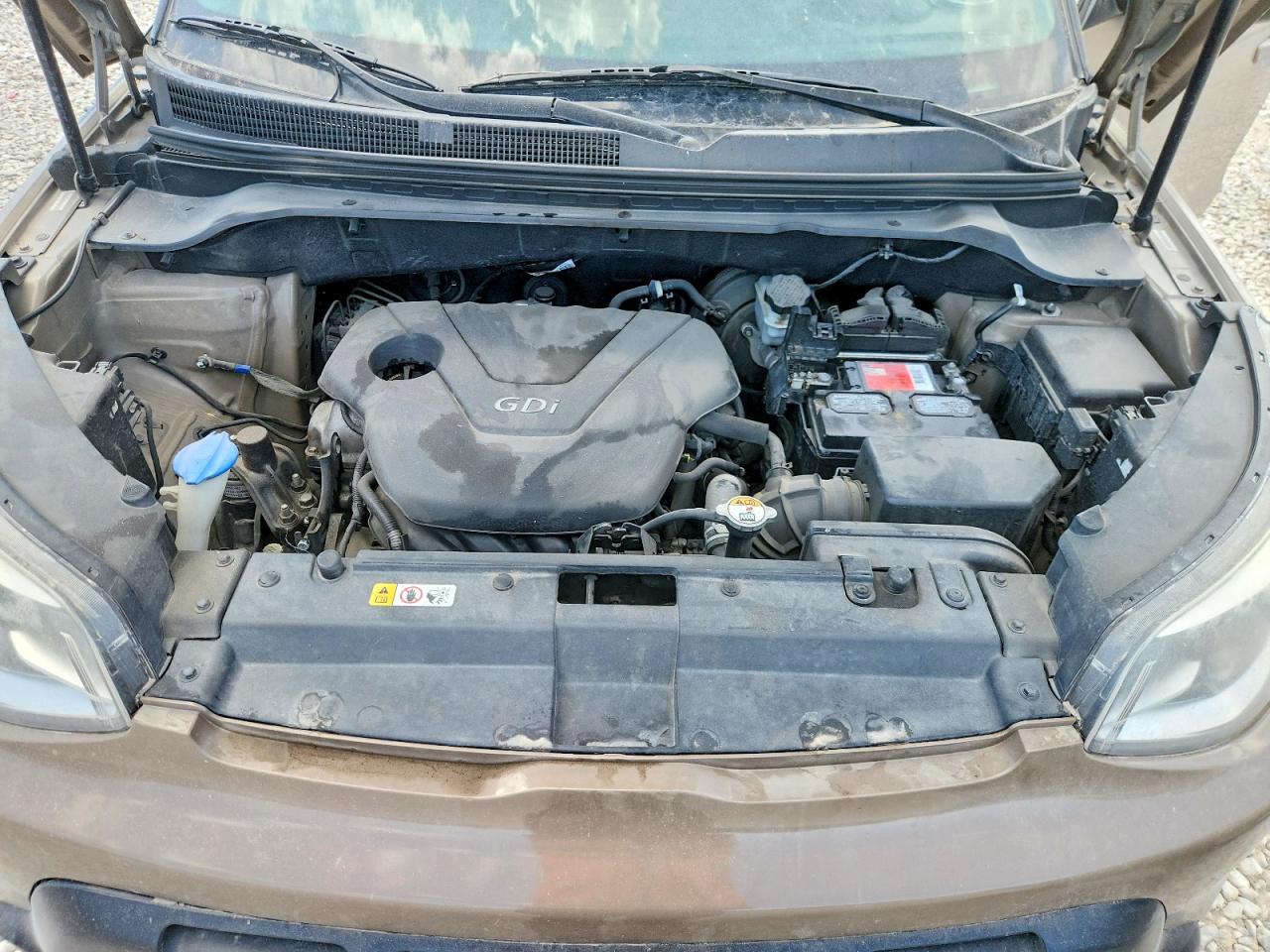 2015 Kia Soul Base Tan vin: KNDJN2A26F7170140