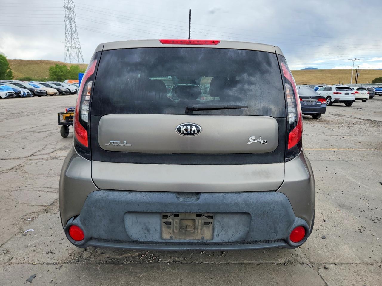 2015 Kia Soul Base Серый vin: KNDJN2A26F7172339