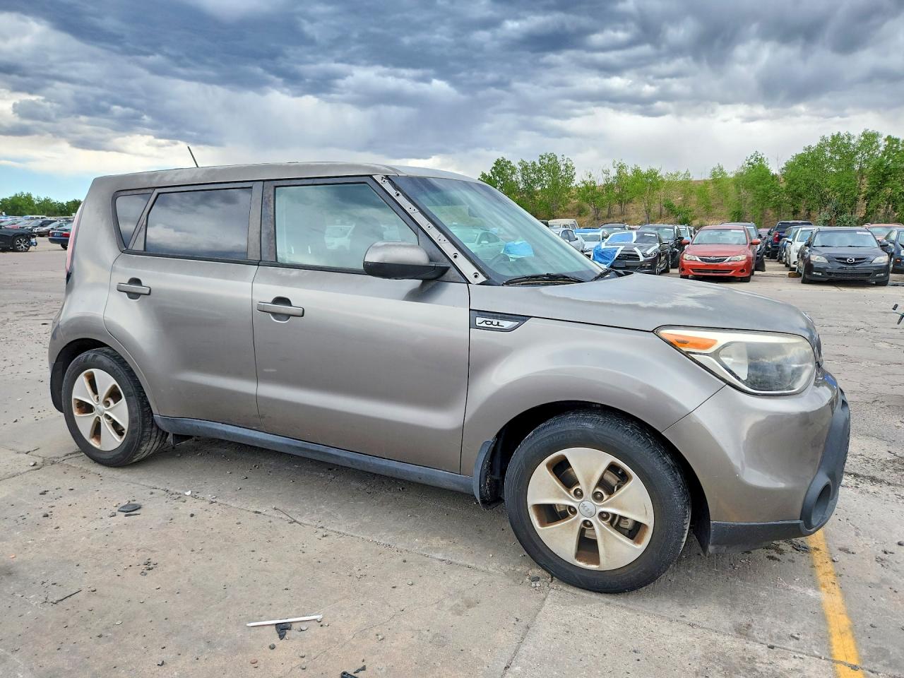 2015 Kia Soul Base Серый vin: KNDJN2A26F7172339