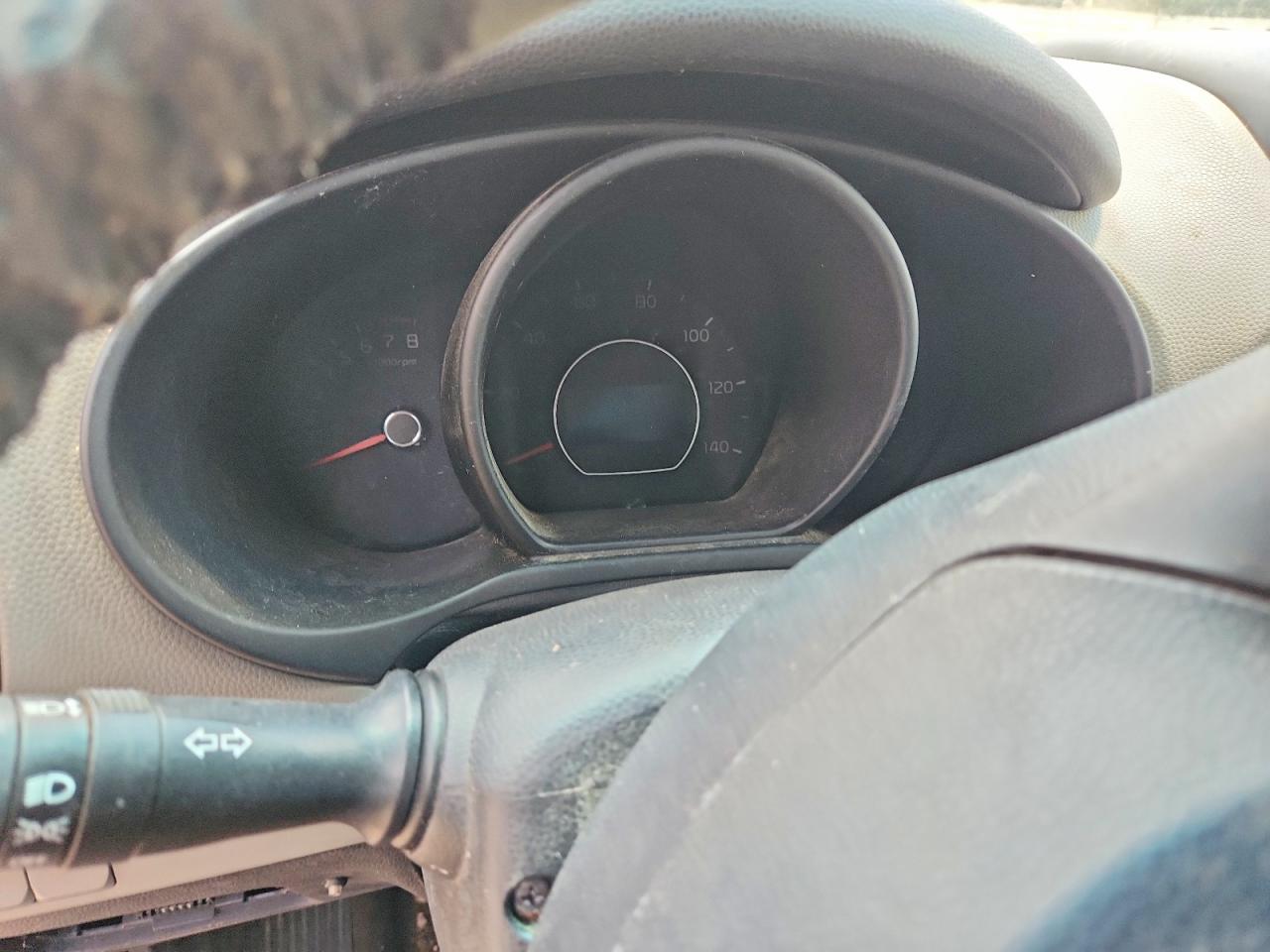 2015 Kia Soul Base Черный vin: KNDJN2A26F7225962