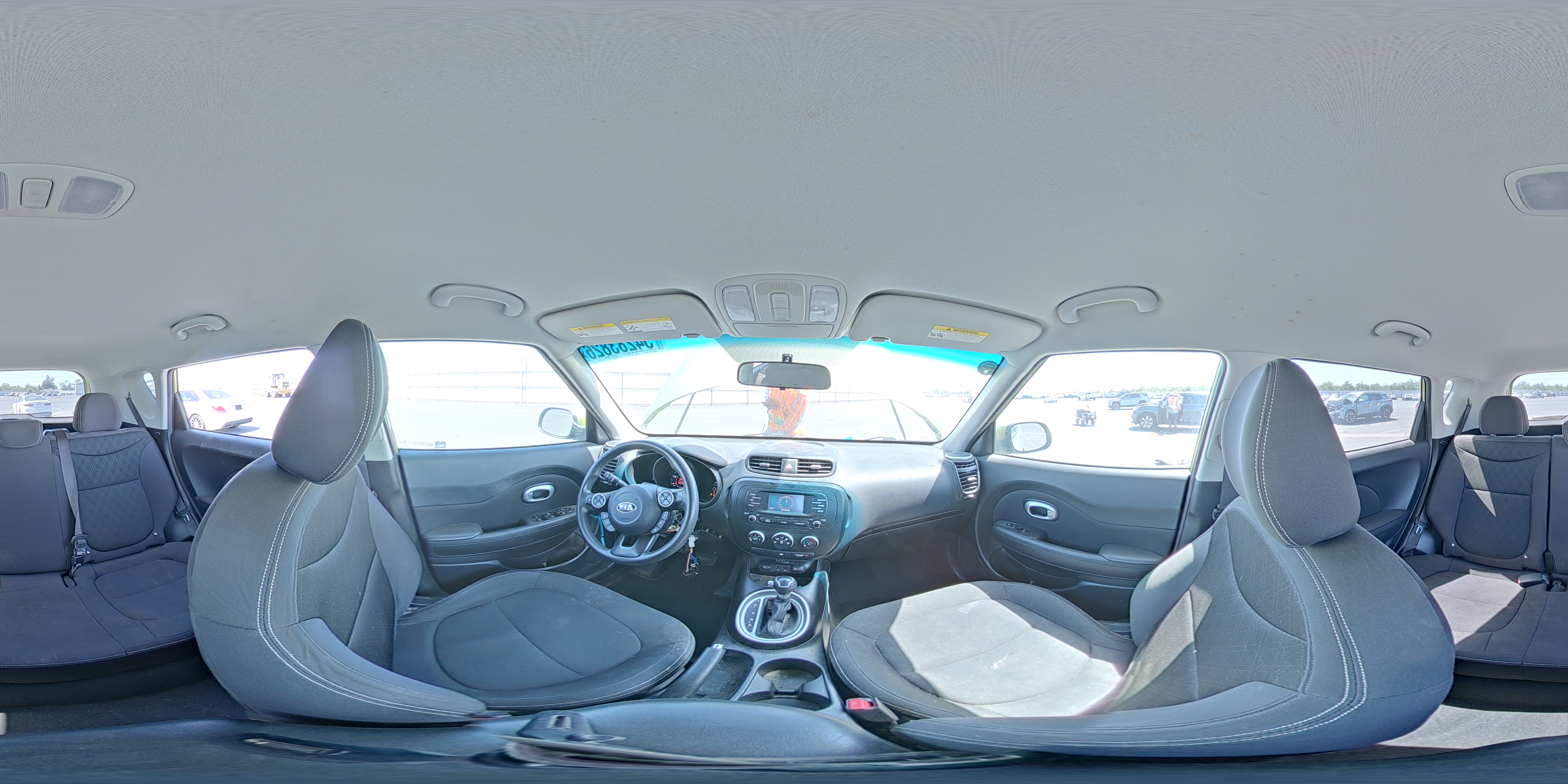 2015 Kia Soul Base Green vin: KNDJN2A26F7760211