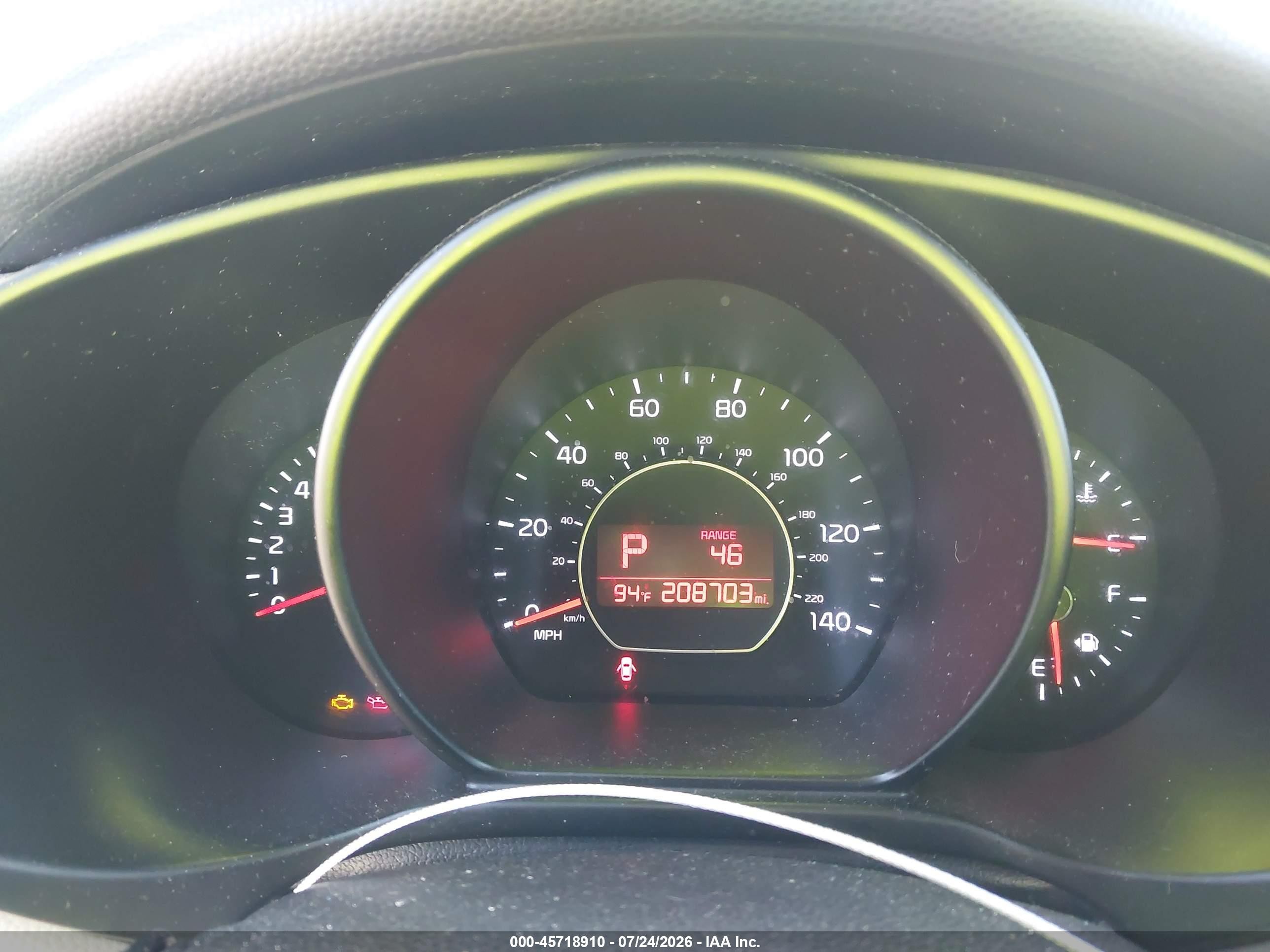 2015 Kia Soul   White vin: KNDJN2A26F7774948