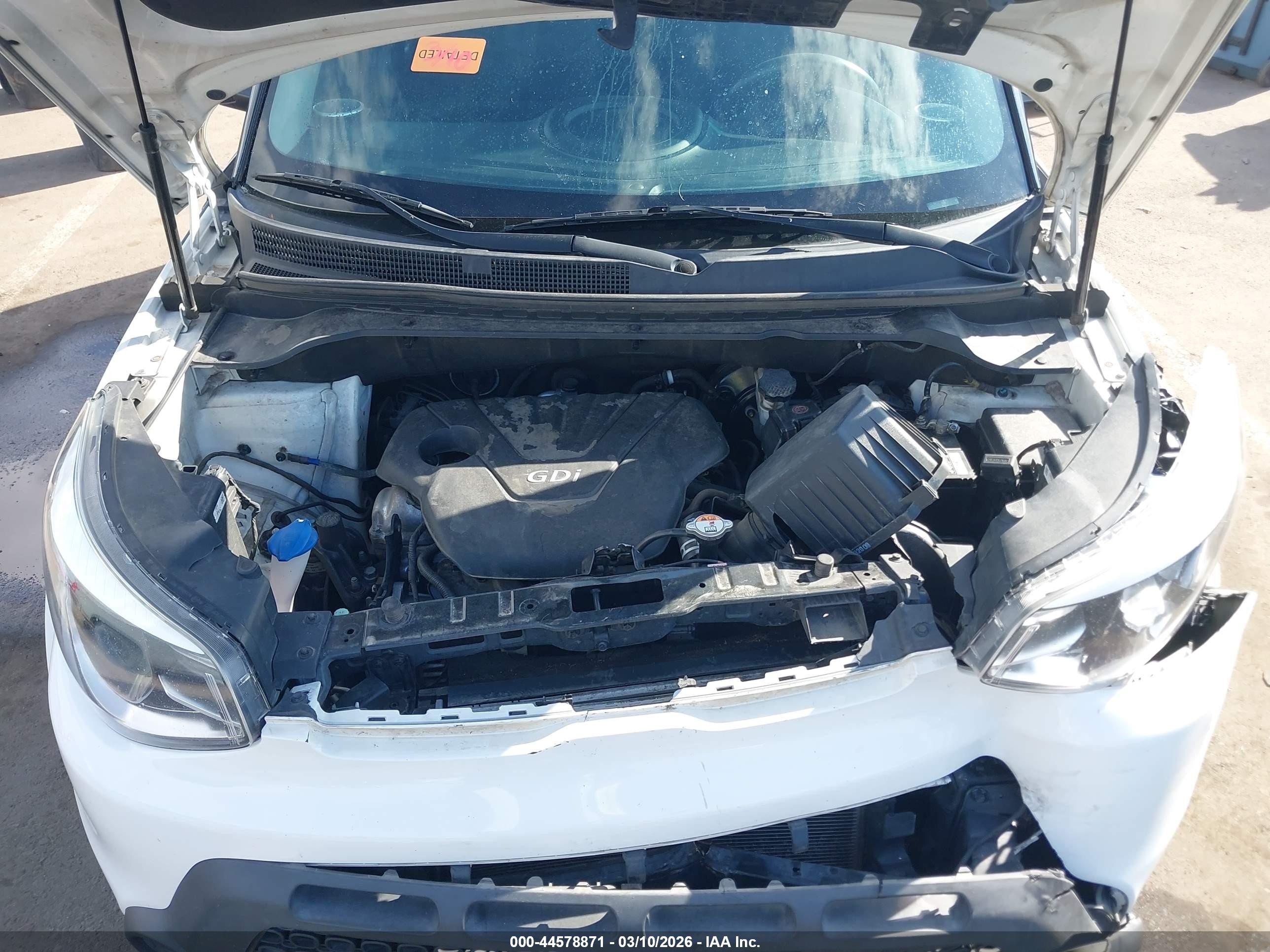 2016 Kia Soul   White vin: KNDJN2A26G7387723