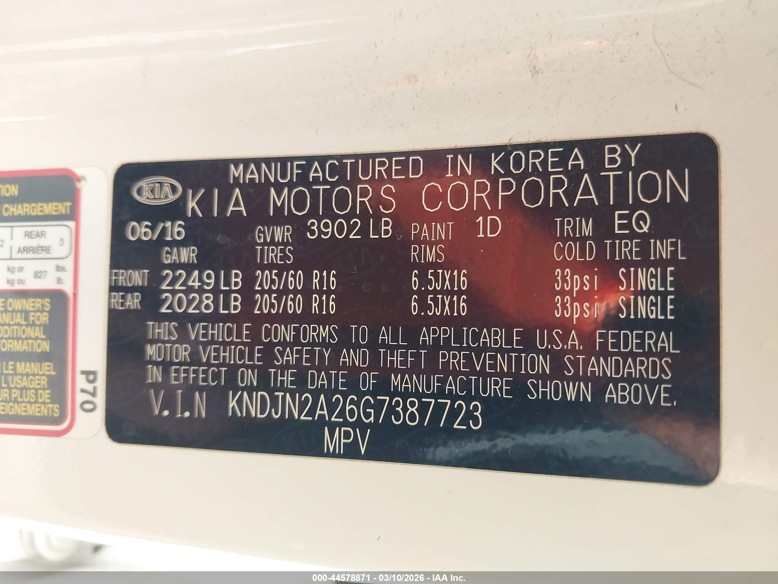 2016 Kia Soul   White vin: KNDJN2A26G7387723