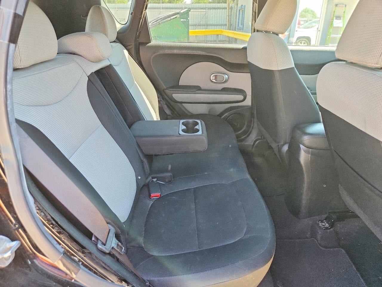 2014 Kia Soul Base Black vin: KNDJN2A27E7044318