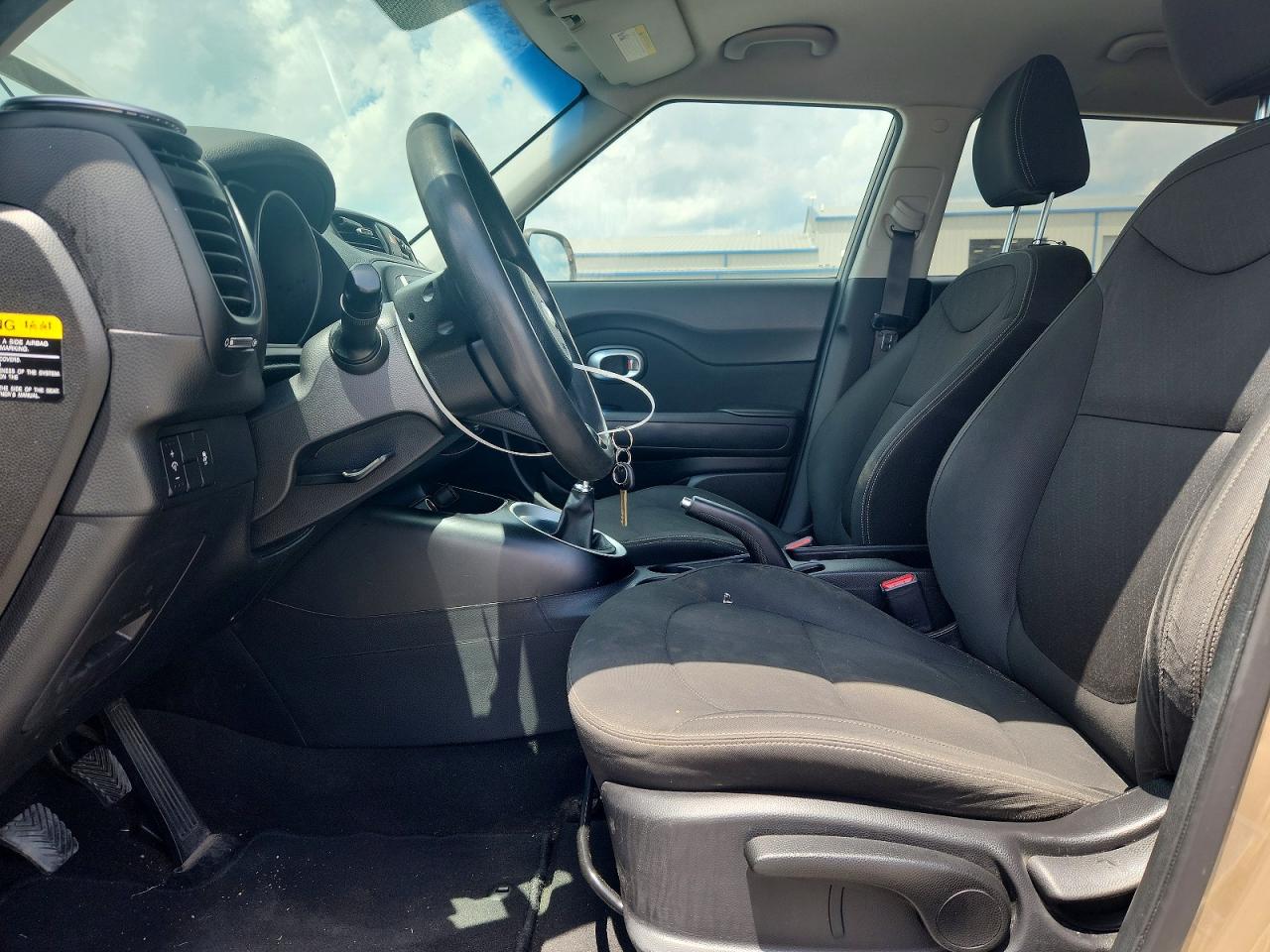 2014 Kia Soul Base Brown vin: KNDJN2A27E7088237