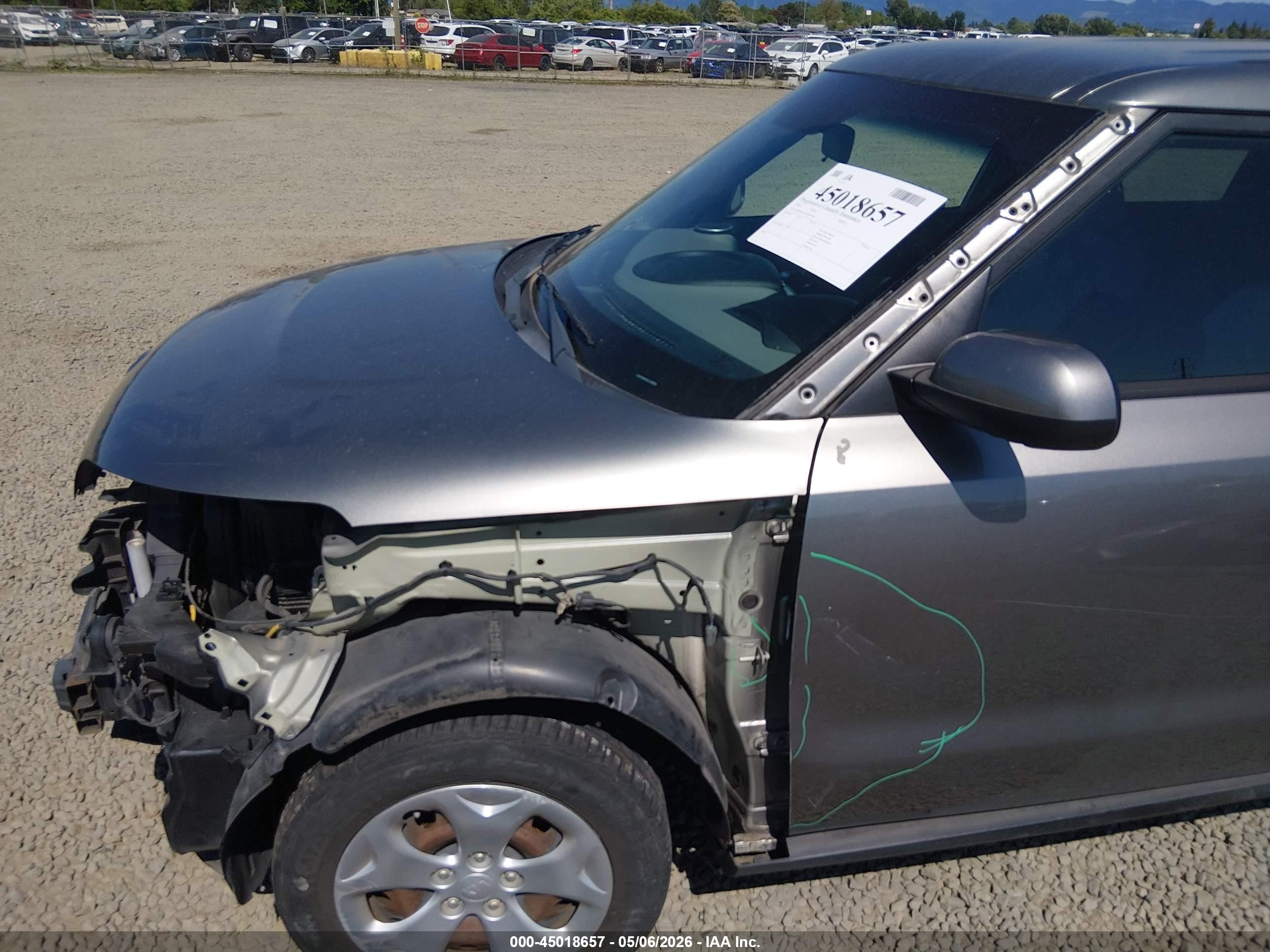 2014 Kia Soul   Gray vin: KNDJN2A27E7095284