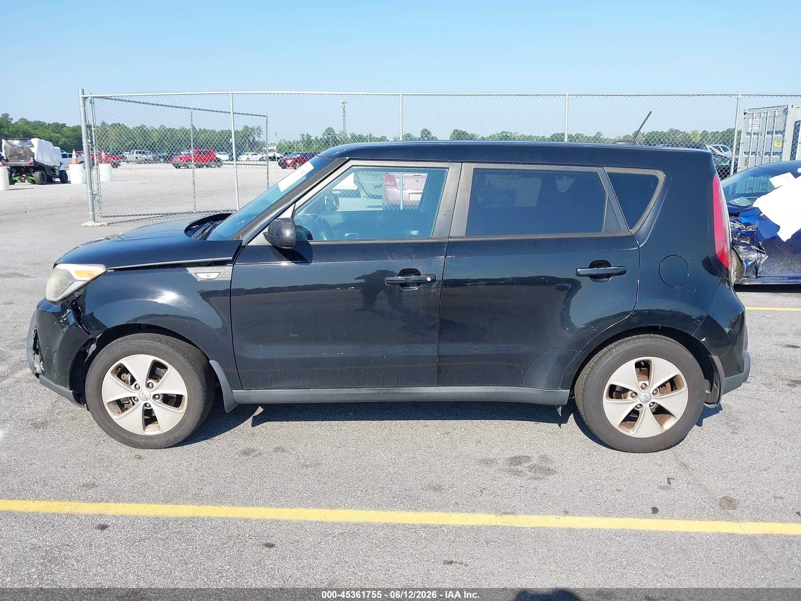 2014 Kia Soul   Black vin: KNDJN2A27E7104646