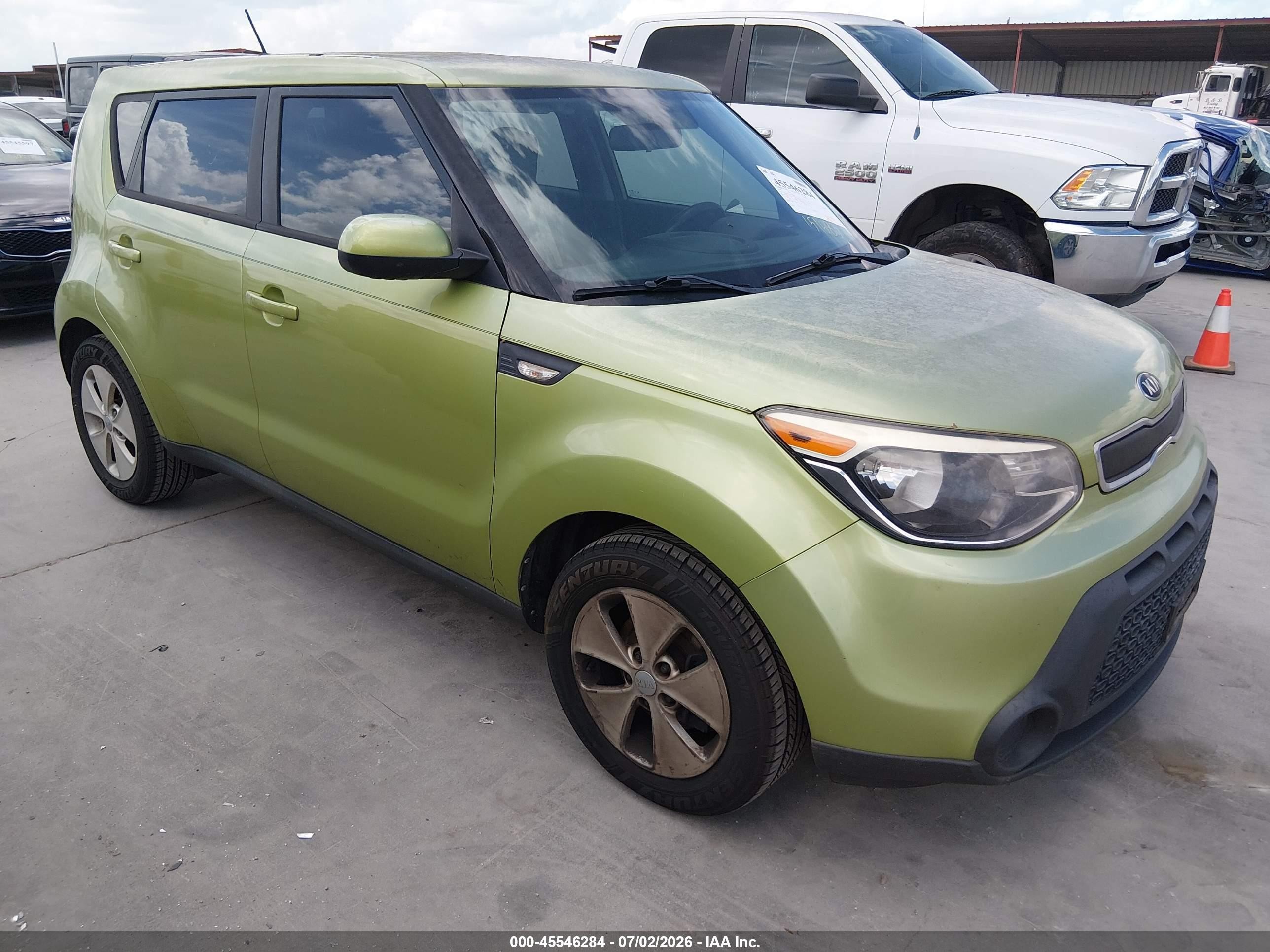 2014 Kia Soul   Green vin: KNDJN2A27E7707452