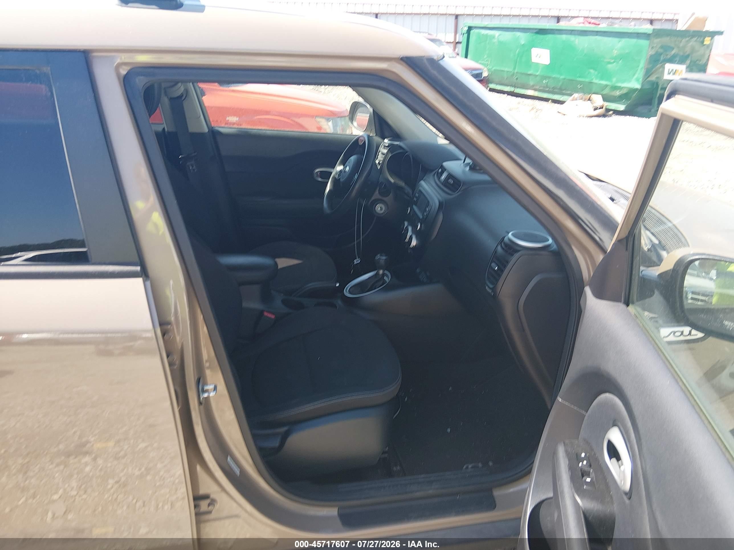 2015 Kia Soul   Brown vin: KNDJN2A27F7128592