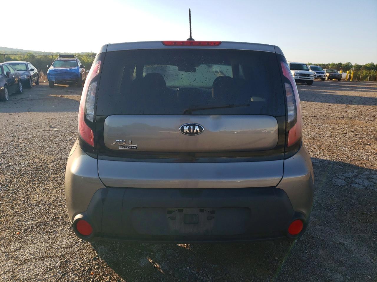 2015 Kia Soul Base Gray vin: KNDJN2A27F7149376