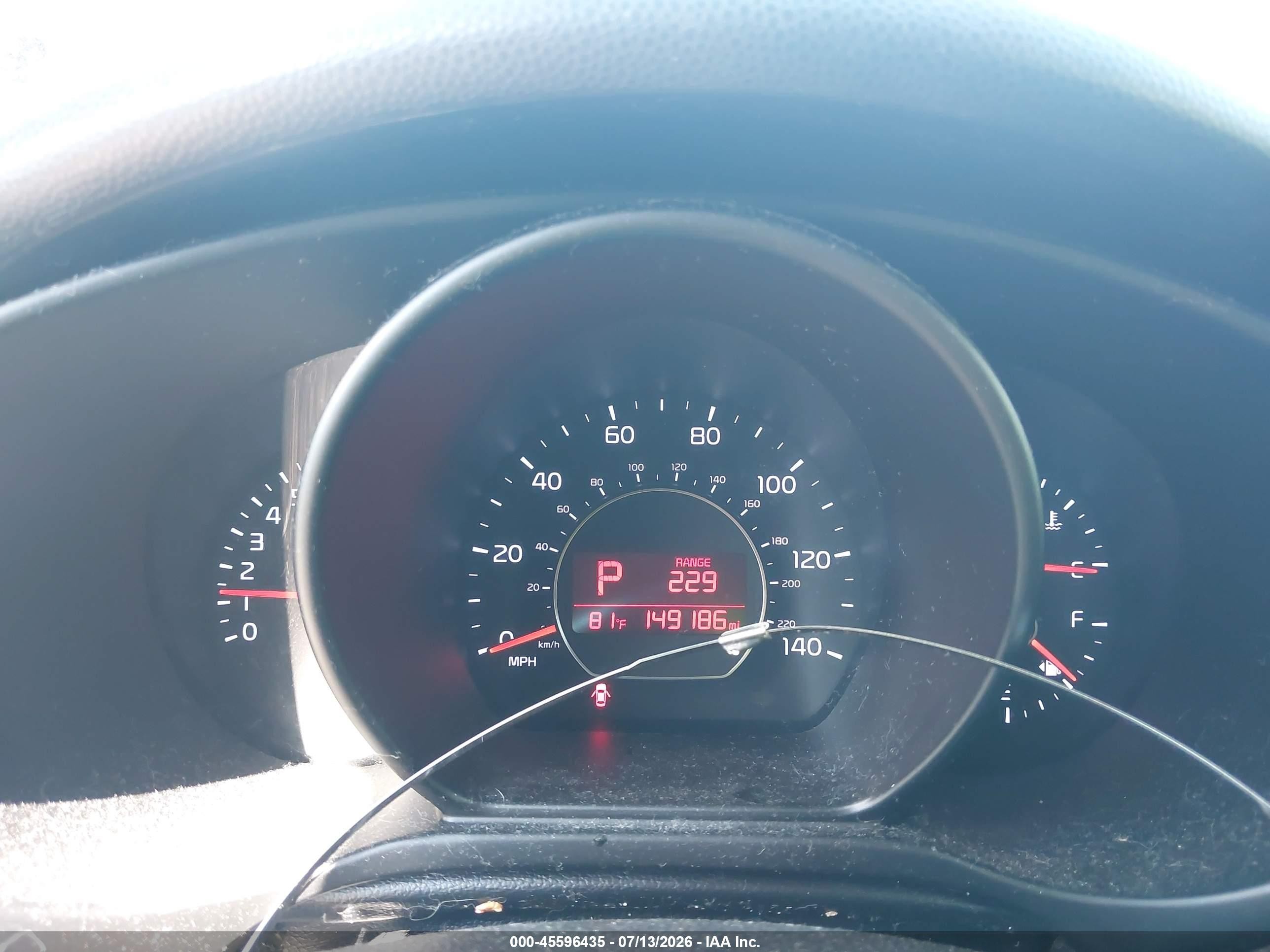 2015 Kia Soul   White vin: KNDJN2A27F7206224
