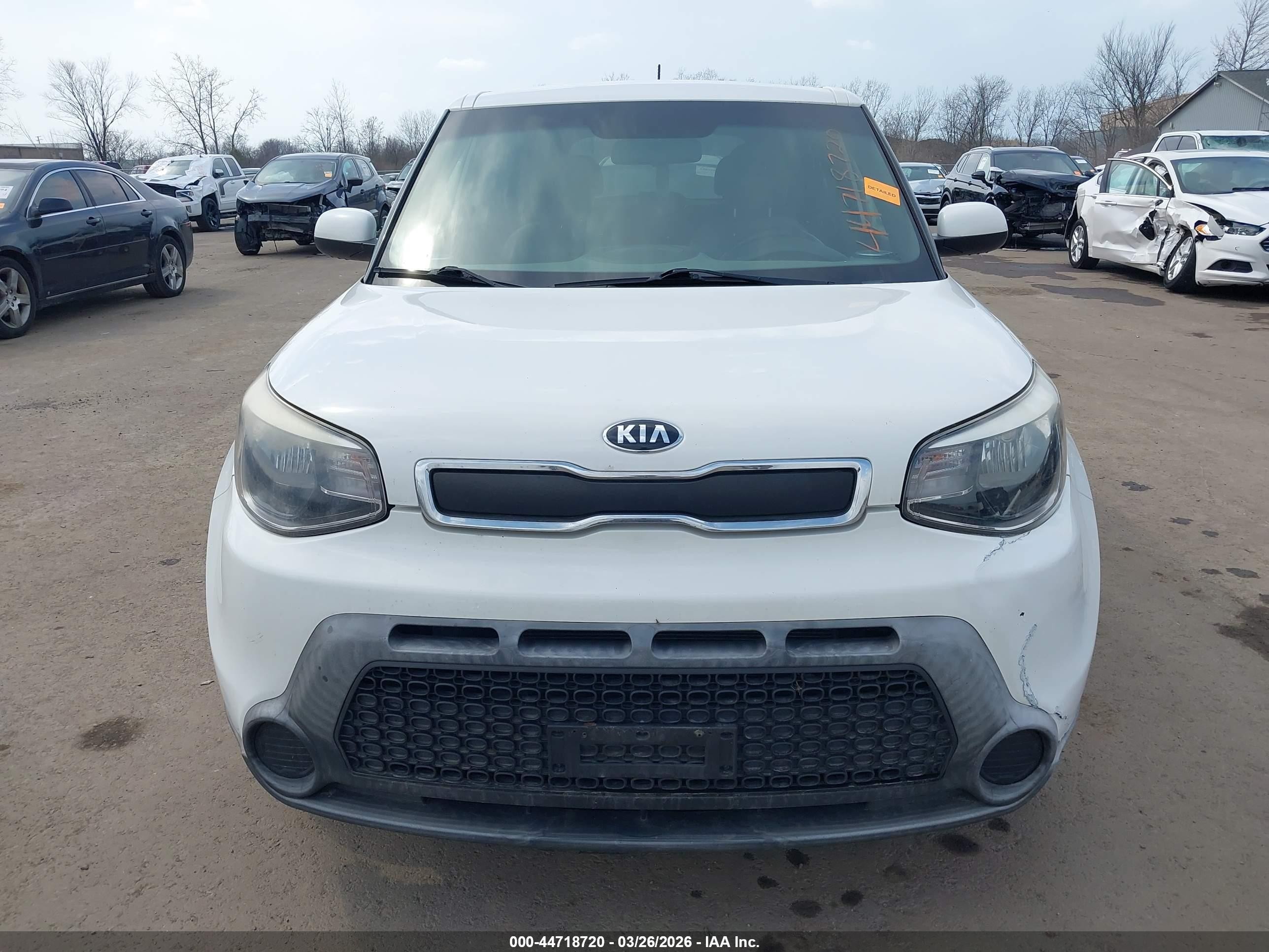 2015 Kia Soul White vin: KNDJN2A27F7206675