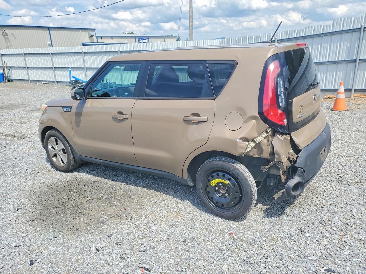 2015 Kia Soul Base Tan vin: KNDJN2A27F7219250