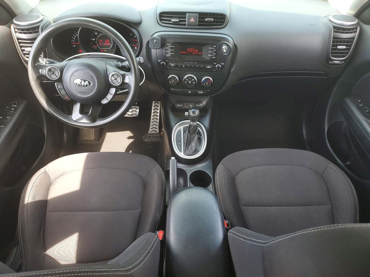 2015 Kia Soul Base Tan vin: KNDJN2A27F7219250