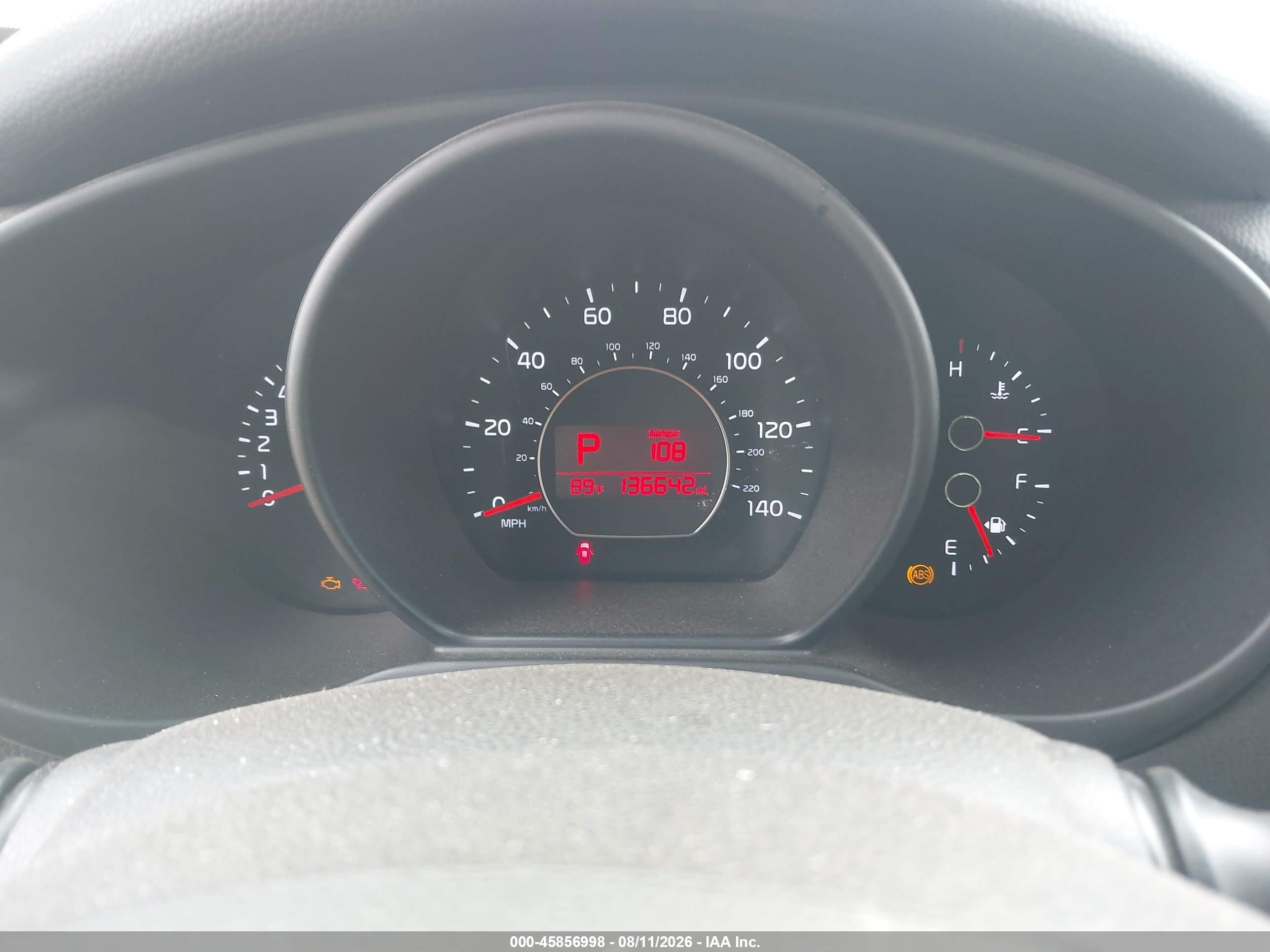 2015 Kia Soul   White vin: KNDJN2A27F7226800