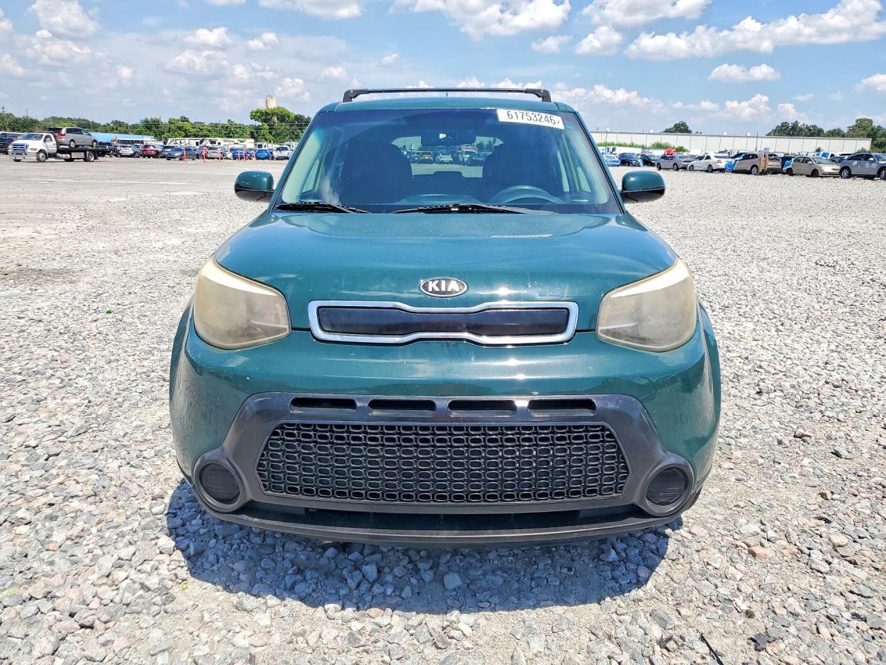 2015 Kia Soul Base Green vin: KNDJN2A27F7752490