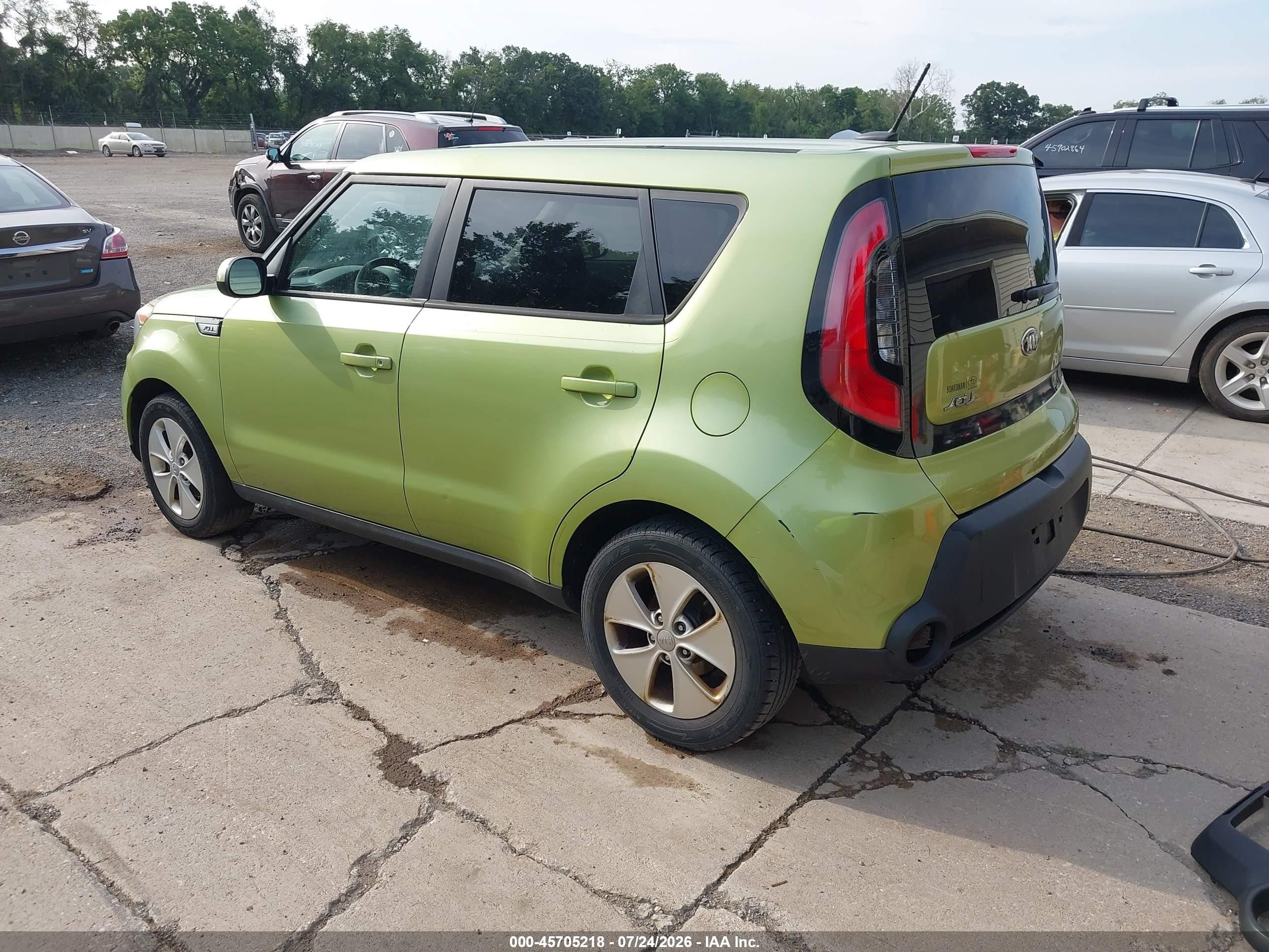 2015 Kia Soul   Green vin: KNDJN2A27F7755843