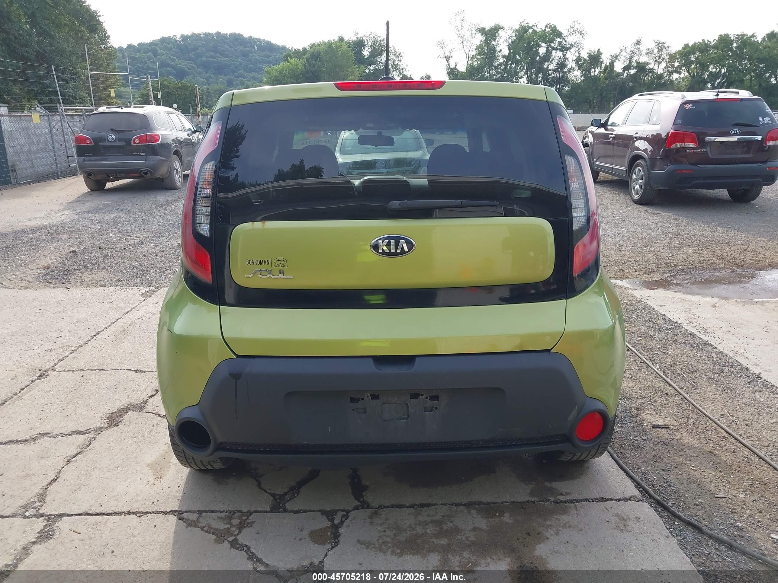 2015 Kia Soul   Green vin: KNDJN2A27F7755843